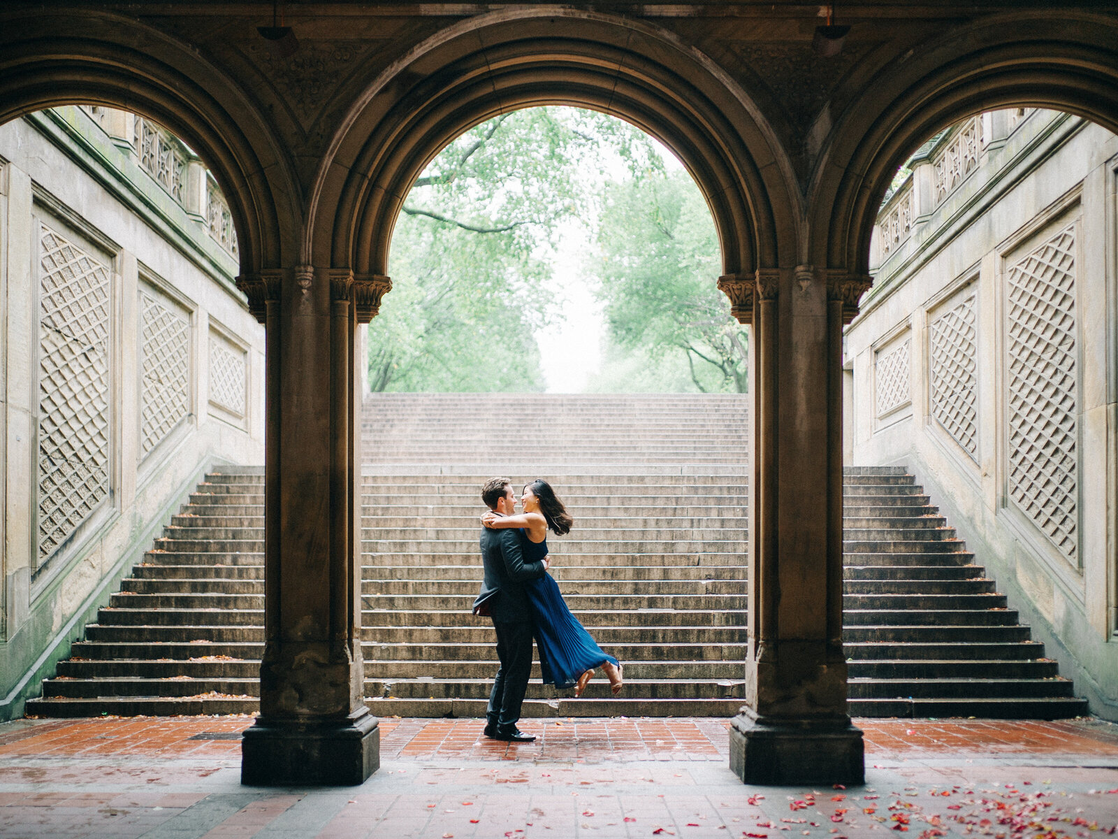 030-sean-cook-wedding-photography-central-park-engagement
