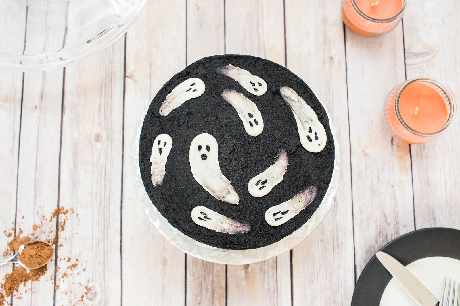 sarai-bakes-collaboration-ghost-halloween-cake-ohio