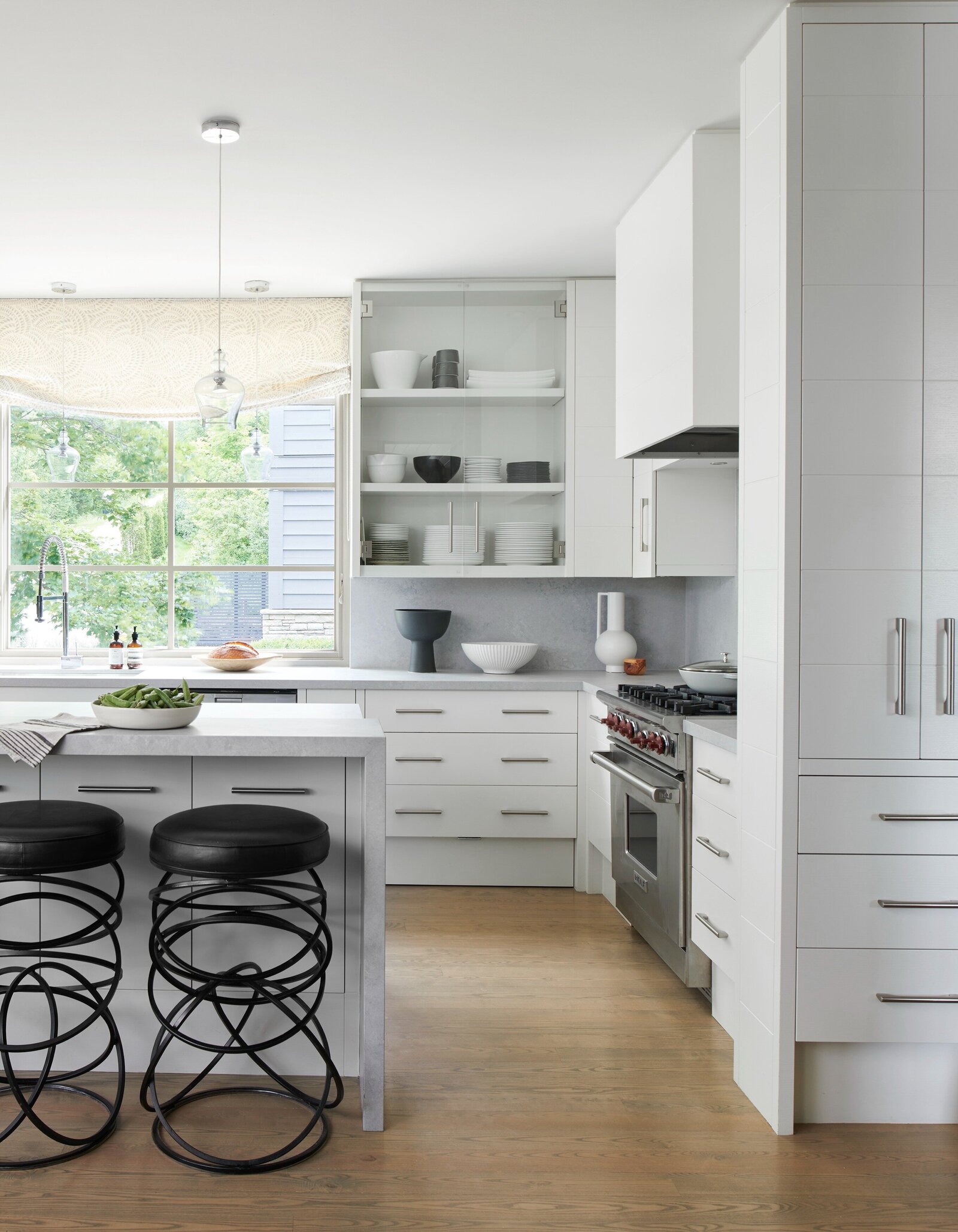 Kimberley Seldon interior design kitchen in Creemore