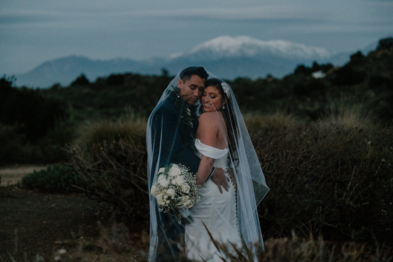 Yosemite’sGoldenPhotography_Mr.Mrs.L23-637