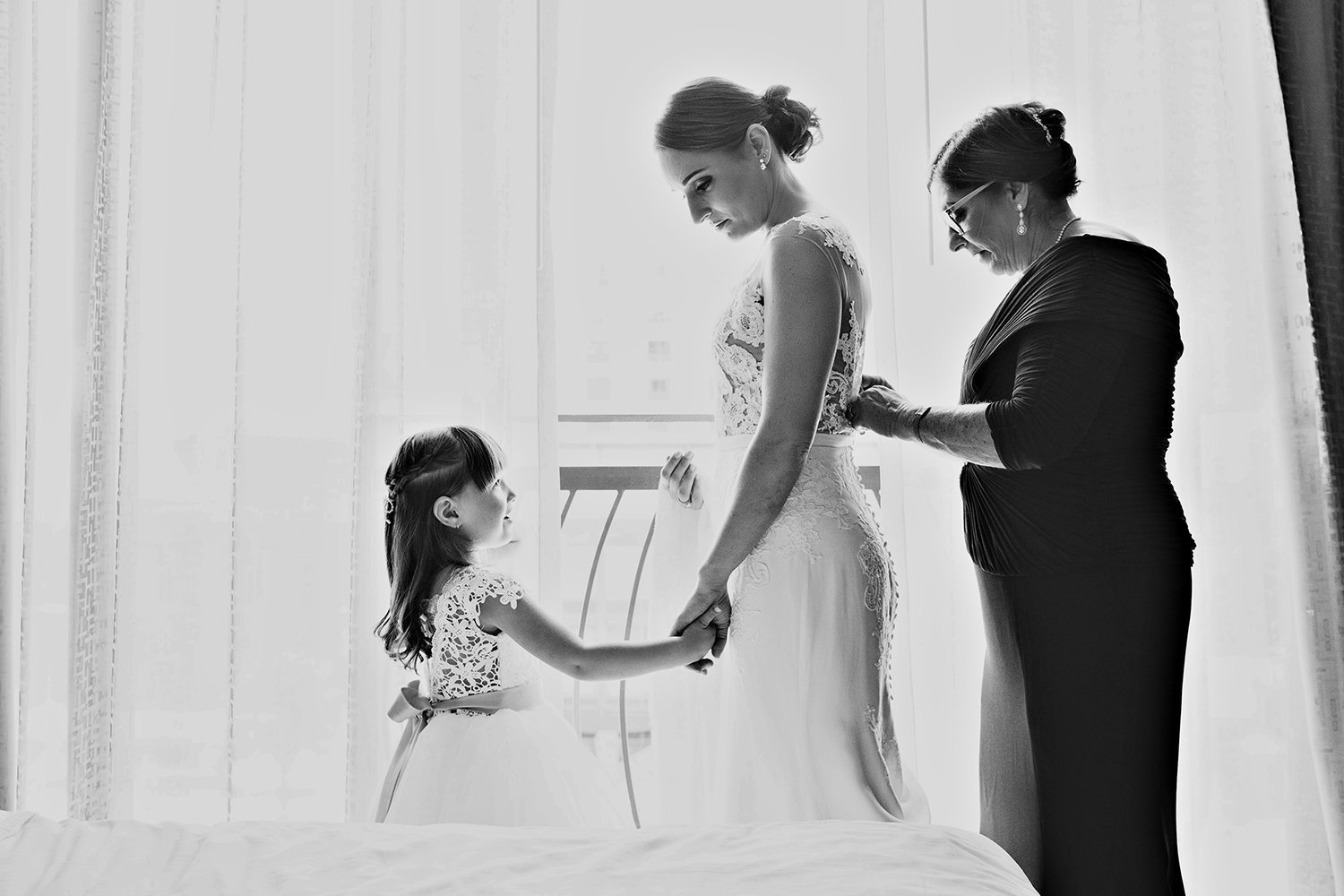 The Ultimate Skybox wedding photos emotional black and white with bride and mom