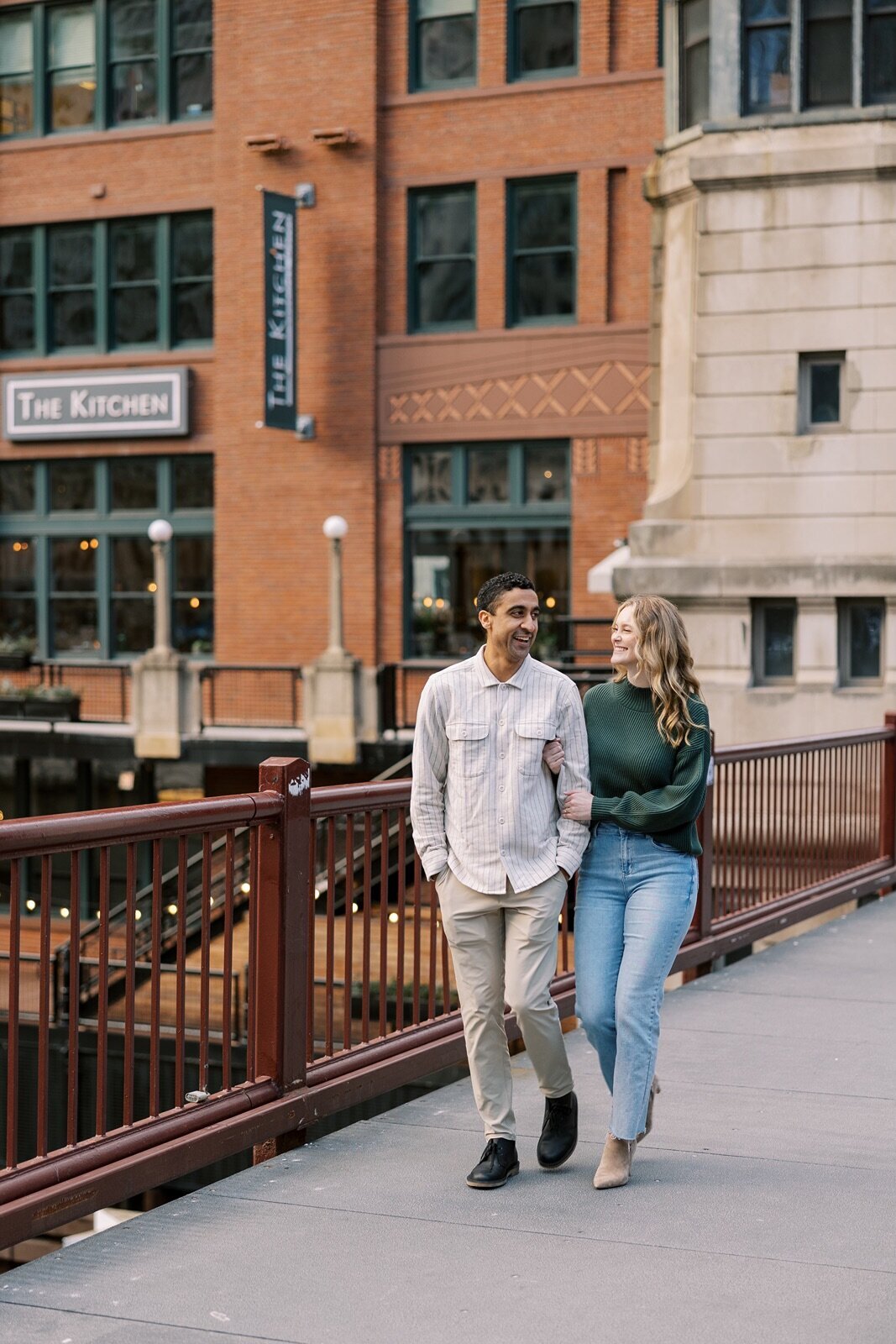 chicago-engagement-pictures-7