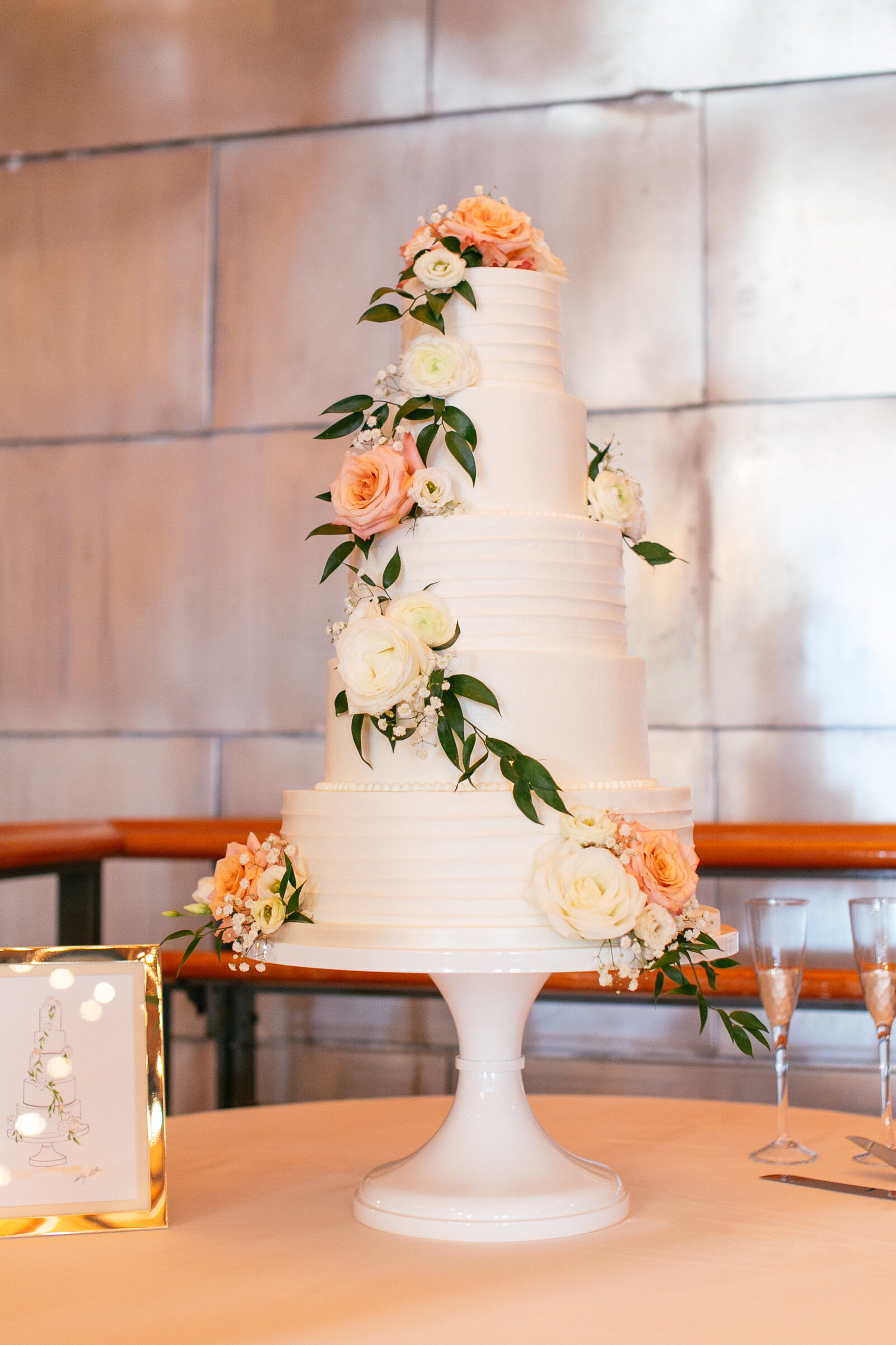 Textured-Organic-Wedding-Cake-Ashley-Cakes-20