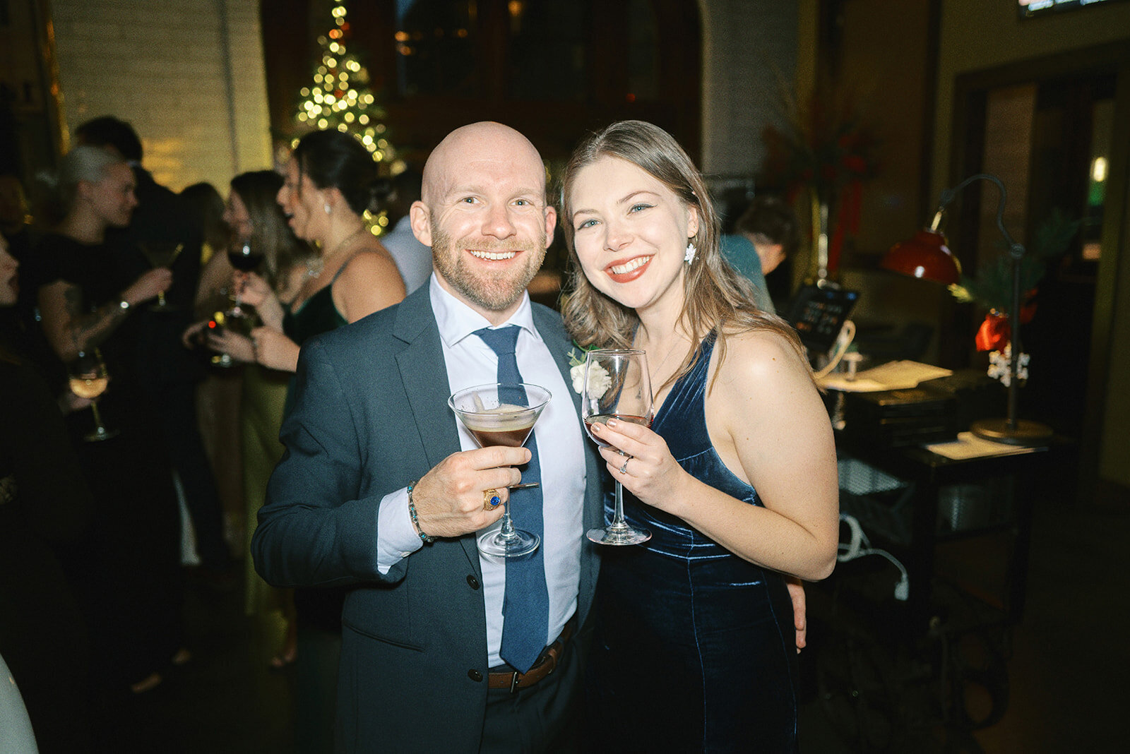 Chicago_Wedding_Photographer_LaurenPage23-107