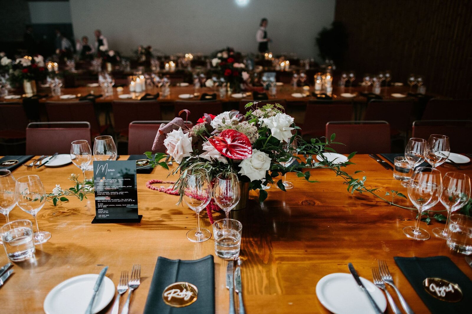 Phillip_Island_wedding_flower_tables_vases_20