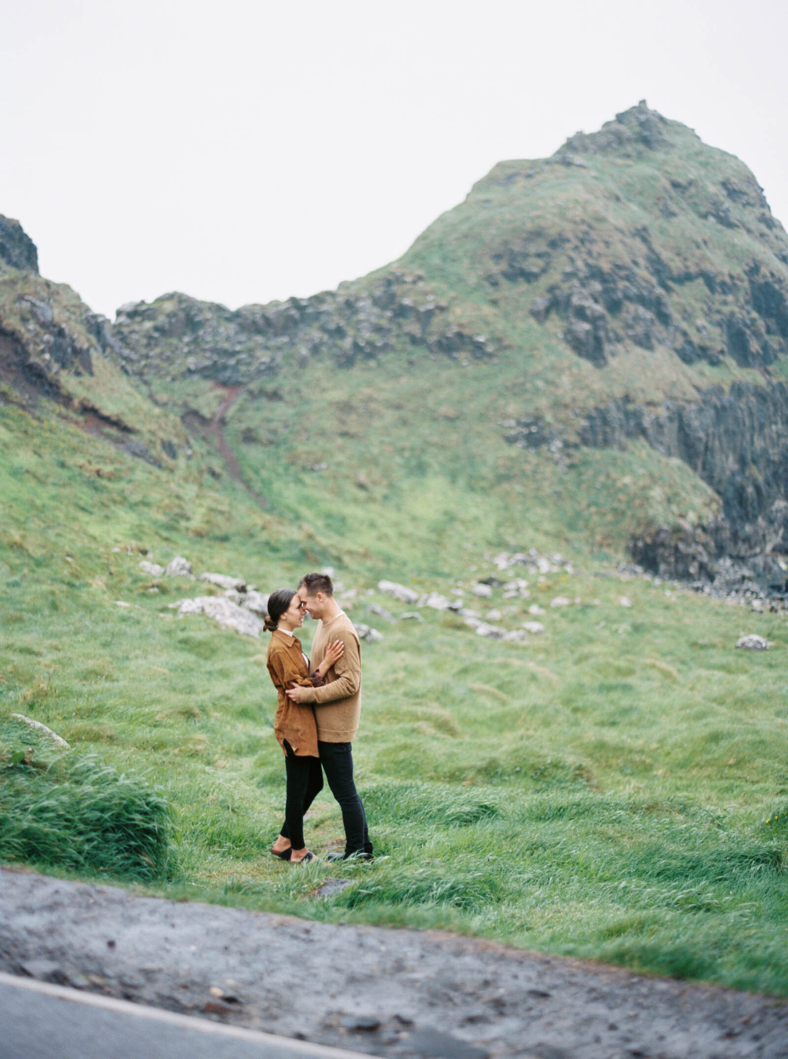 Giants-Causeway-Engagement-session-Krmorenophoto-9