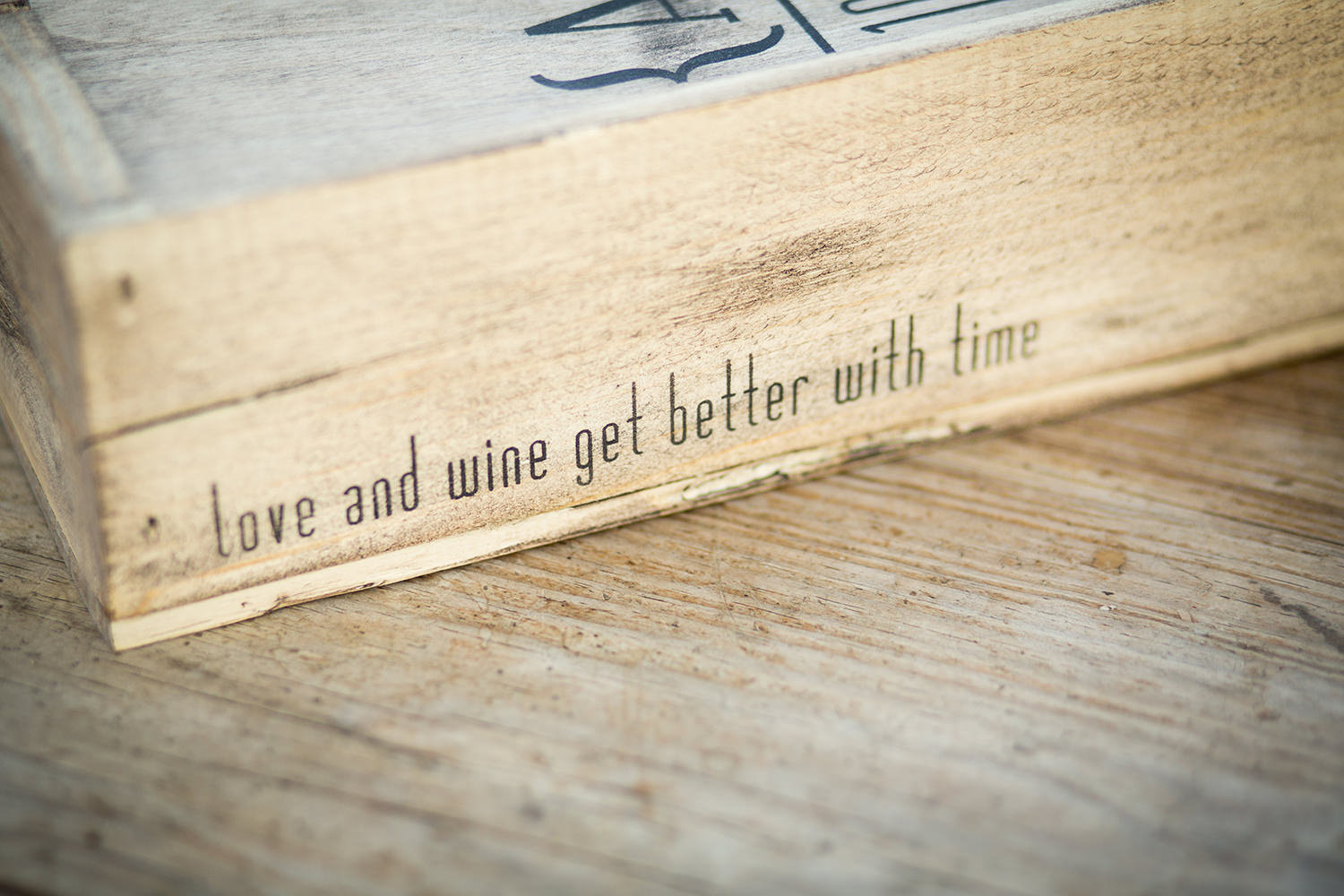 Cute wedding details for wine