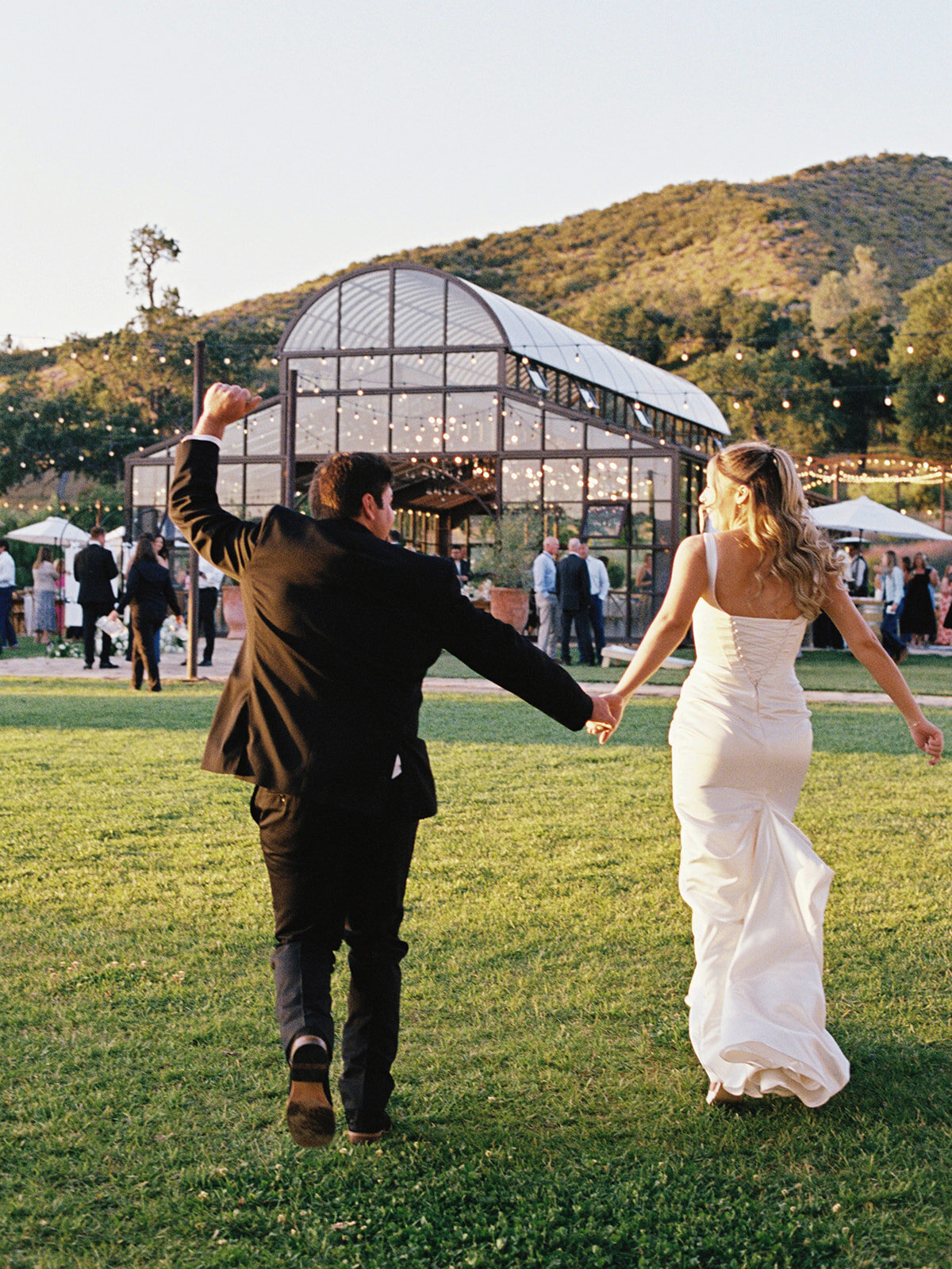 film-wedding-photographer-24 film-wedding-photographer-24