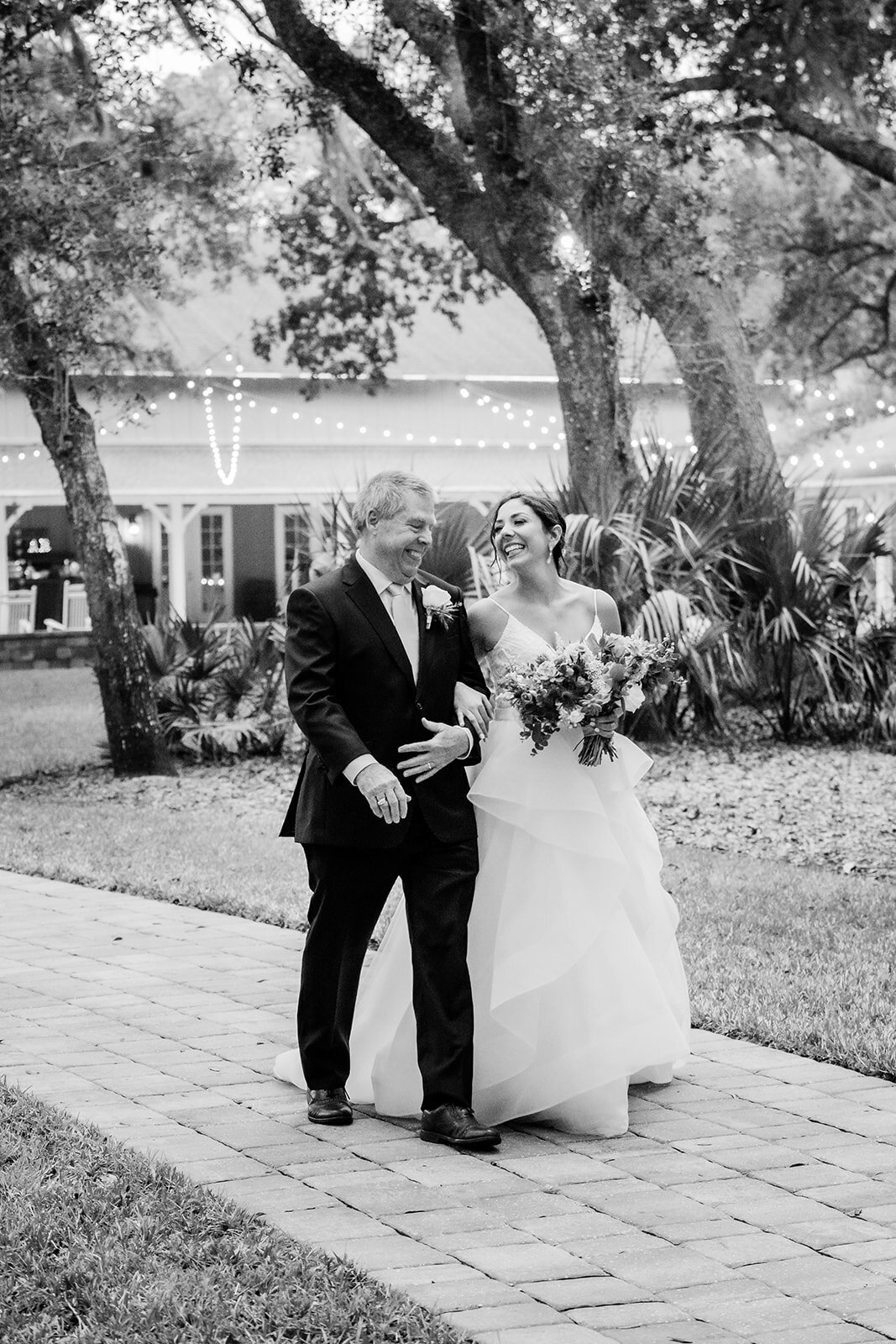 Bowing Oaks Wedding Jacksonville Florida Chabeli Woolsey Photography 2022 -79