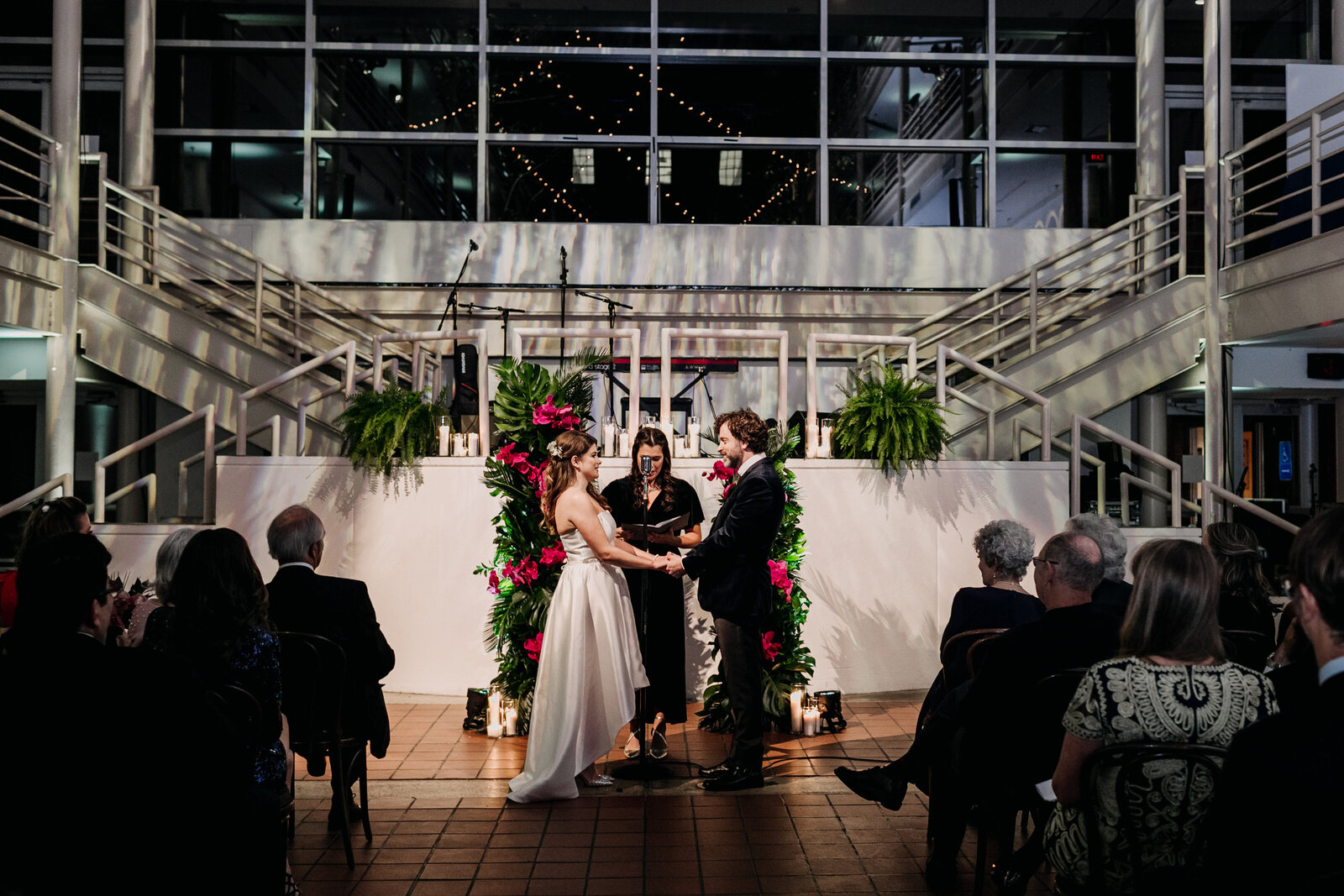 wedding ceremony with dramatic light uarts