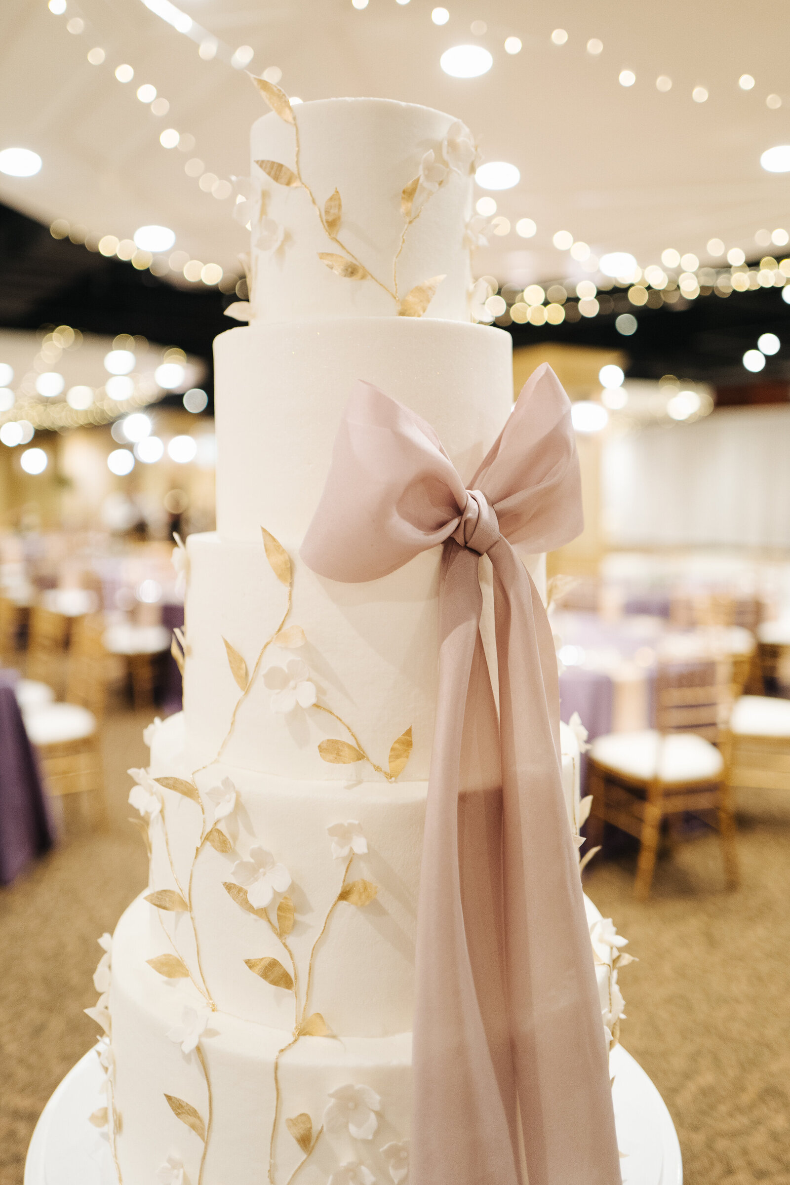 Elegant-Wedding-Cake-Ashley-Cakes-72