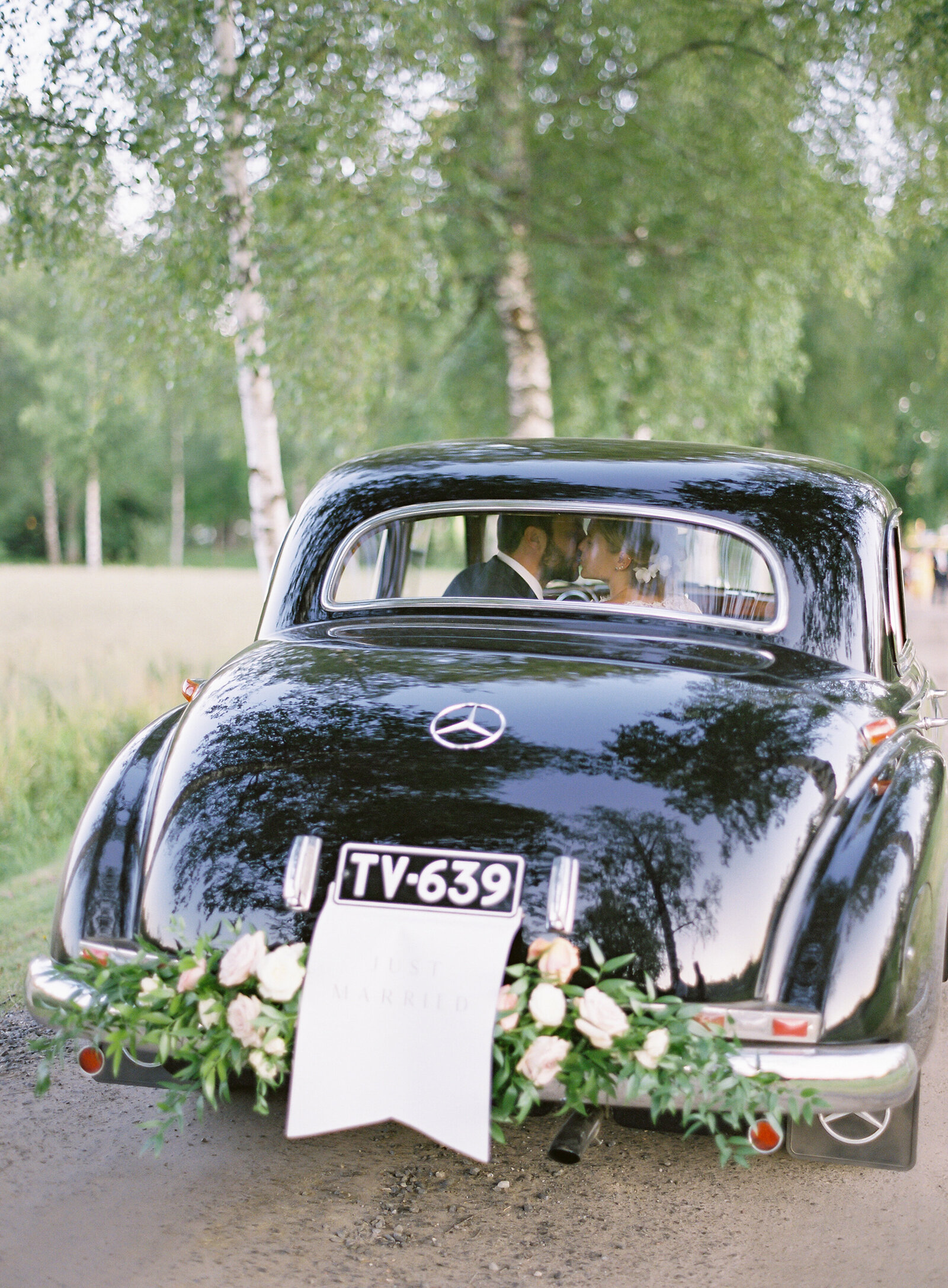 Vicki_Grafton_Photography-Finland_Wedding-Destination Luxury Fine Art Film Photographer Bride Martha Stewart168