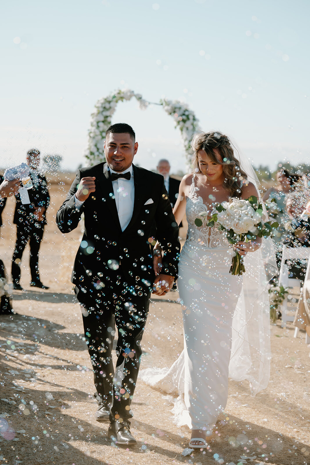 Mr. & Mrs. Salazar Sneaks_Yosemite’s Golden Photography-29