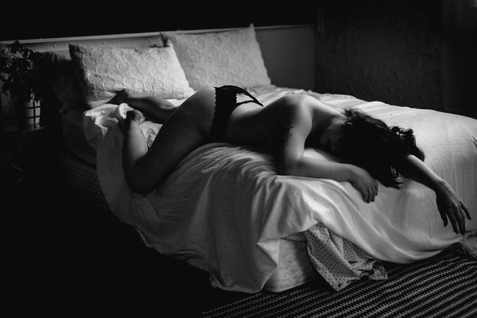 Washington DC Boudoir Photographer Kyra Gustwick-3
