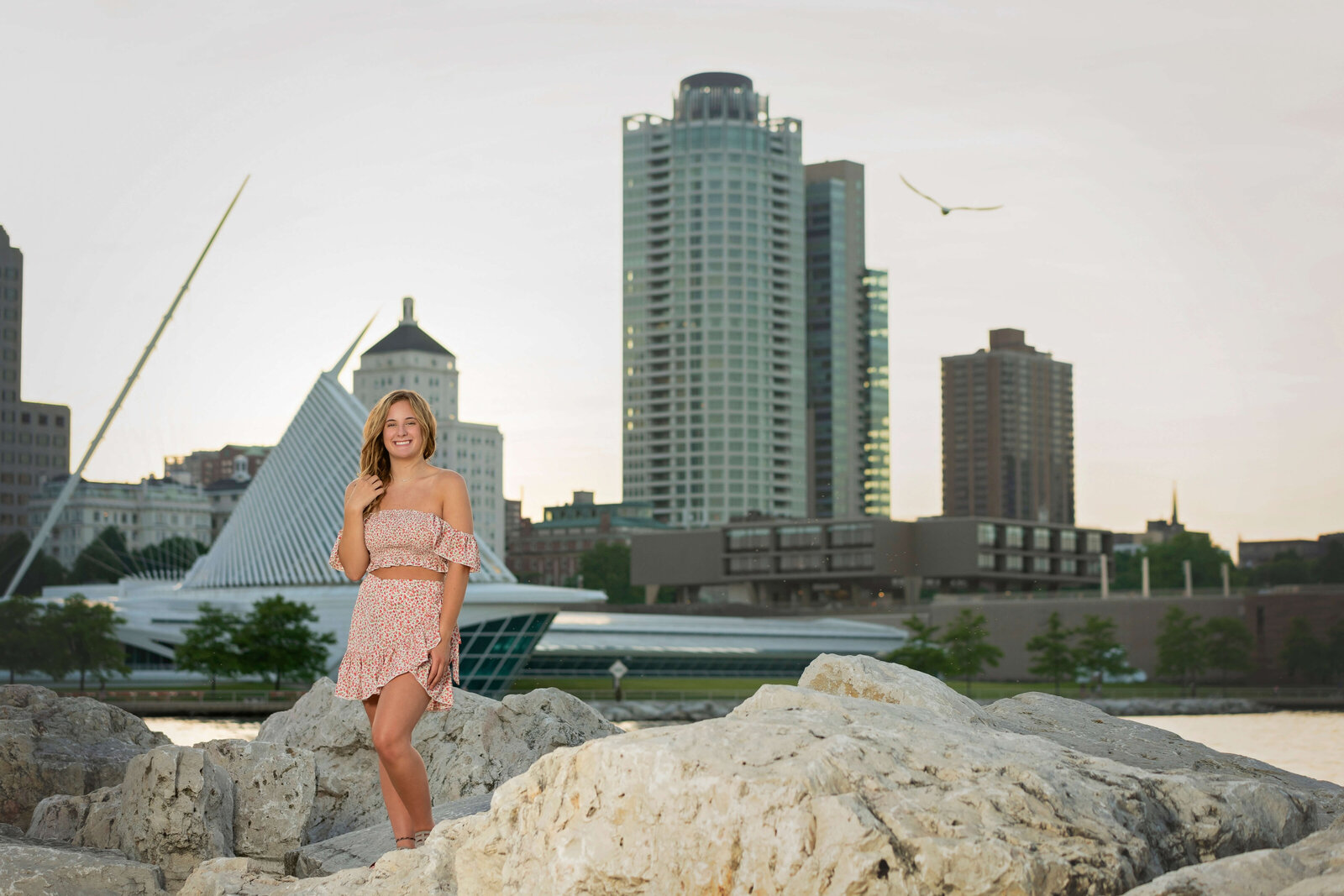 Senior-Pictures-Downtown-MKE-Wisconsin-62