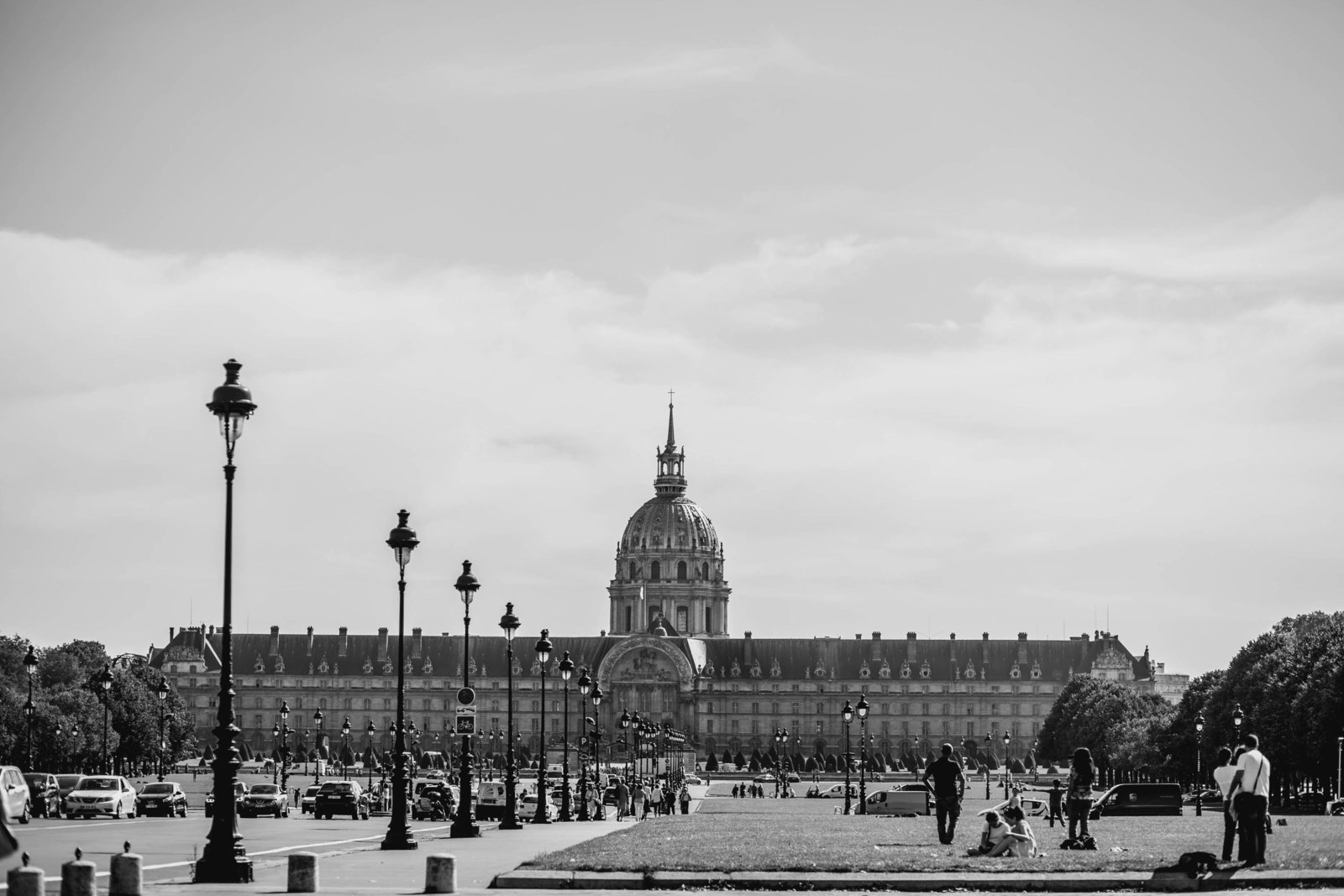 musee-armee-paris-france-travel-destination-wedding-kate-timbers-photography-1777