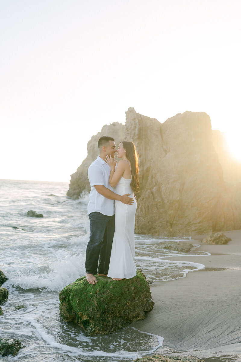 El-Matador-Engagement-Malibu-Wedding-Photographer-11