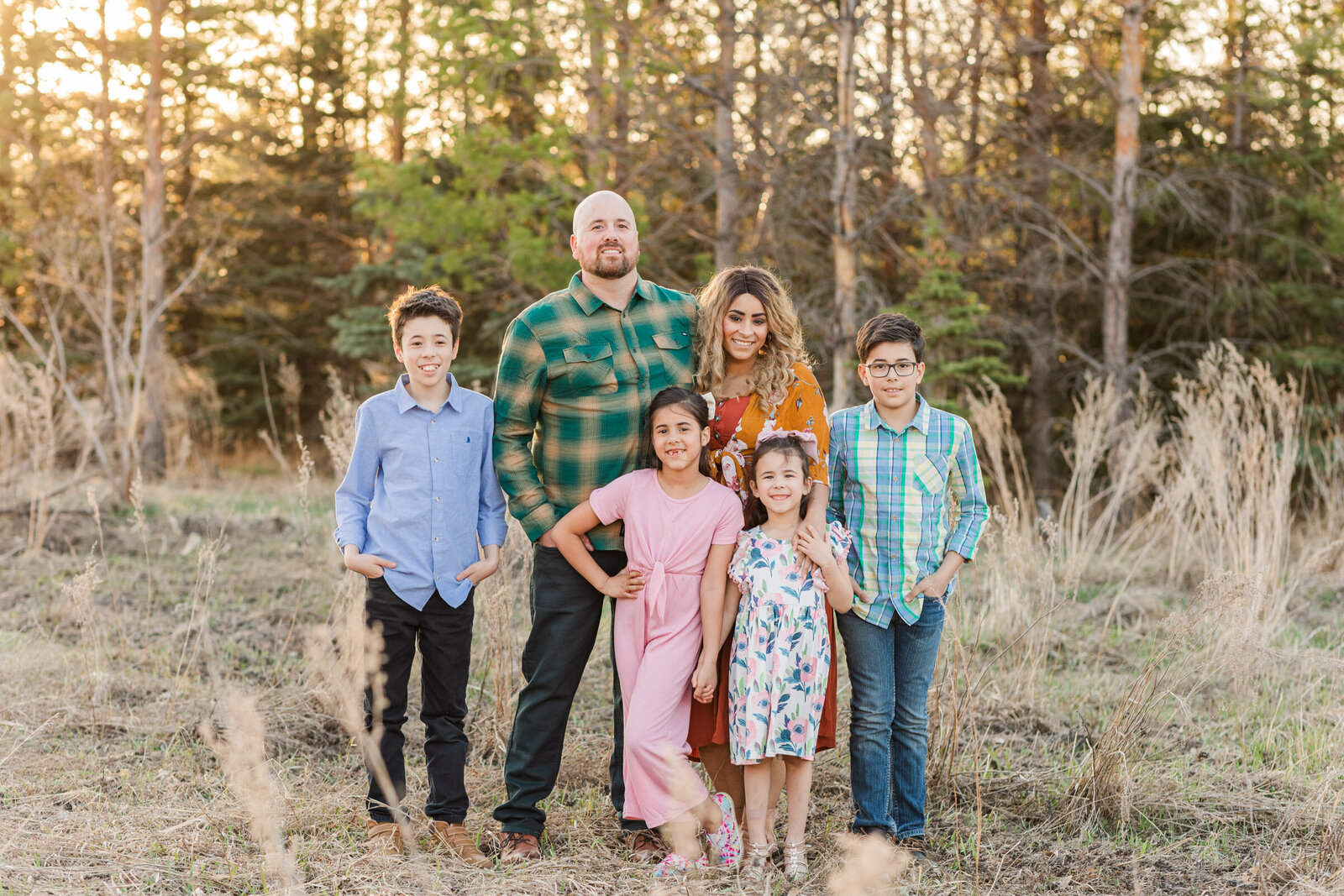 2400-Krystal-Moore-Photography-Moose-Jaw-Spring-Family-Photos