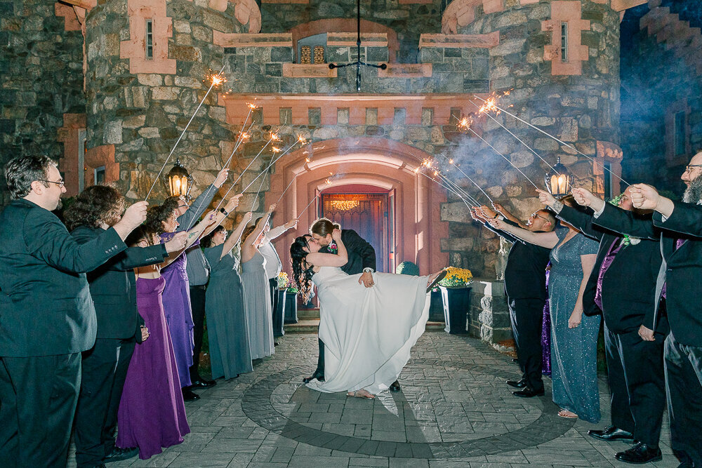 Searles-castle-wedding-Kelly-Pomeroy-Photography-Jackie-Lance-night--3