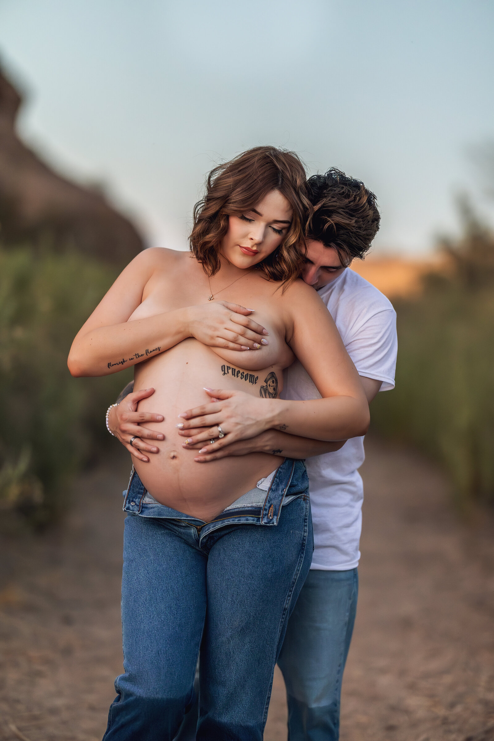 Elona Shea Photography_Lake Havasu_Maternity_Castle rock bay_