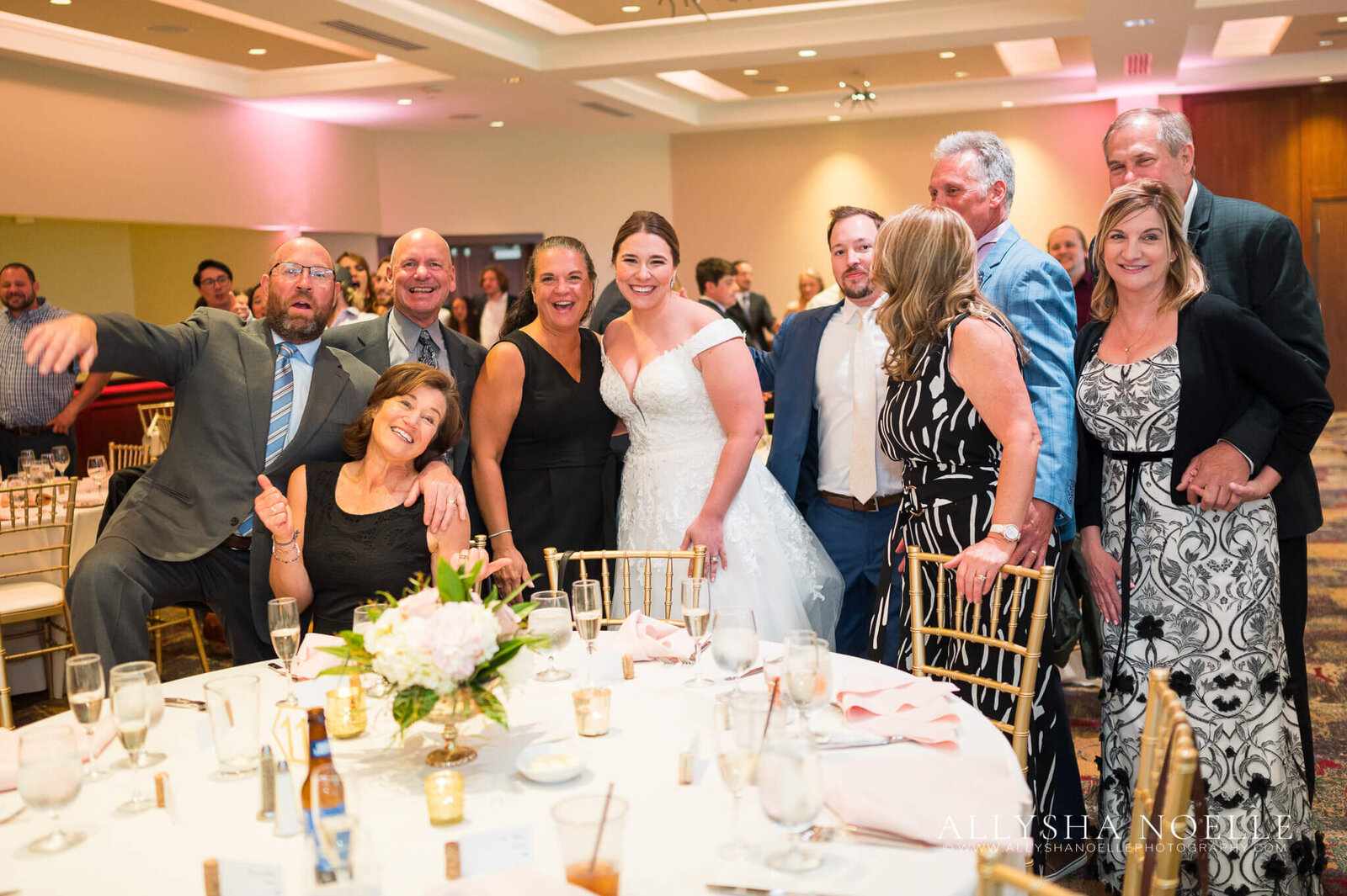 Wedding-at-River-Club-of-Mequon-720