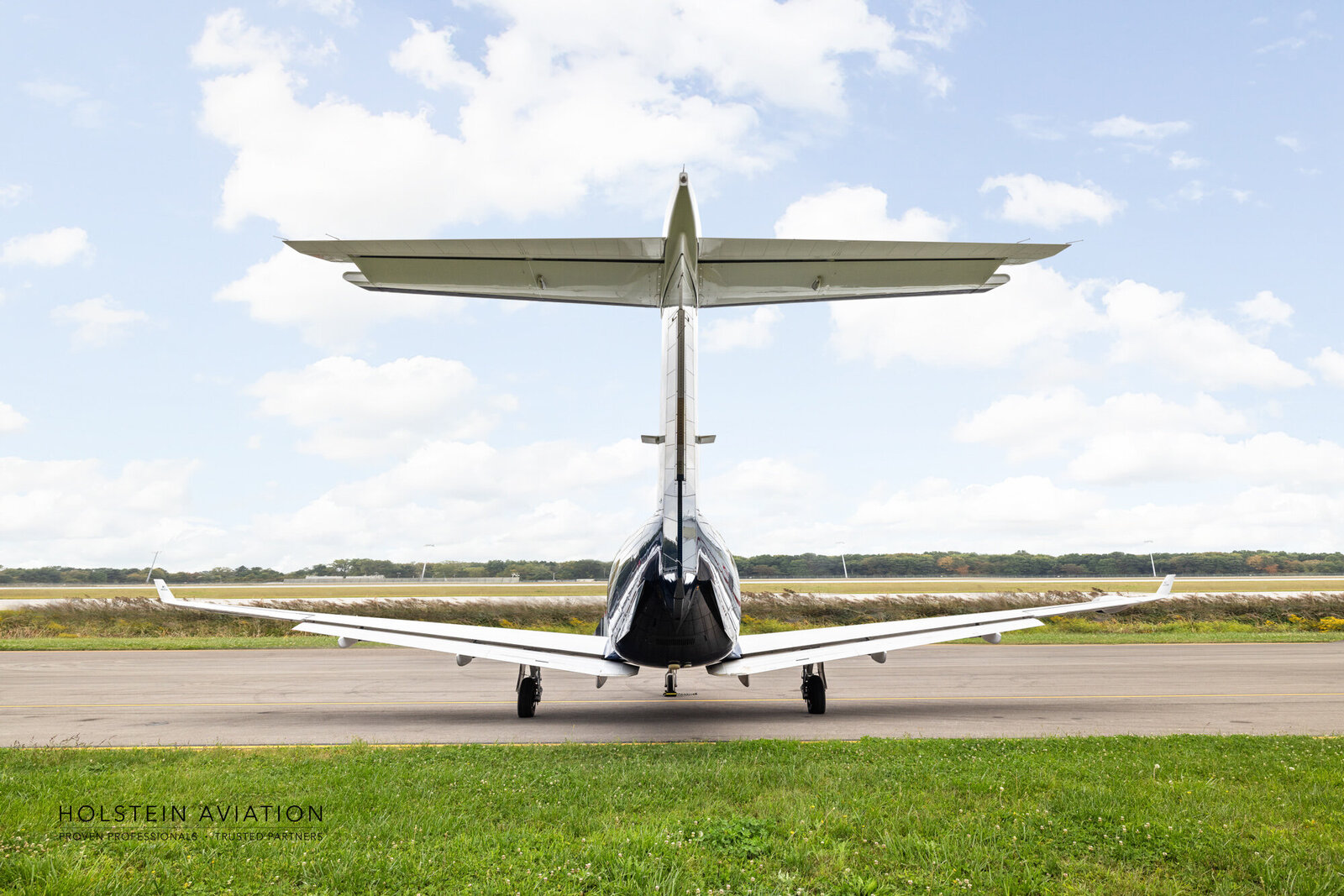 Pilatus PC12 N519TV Watermarked-5