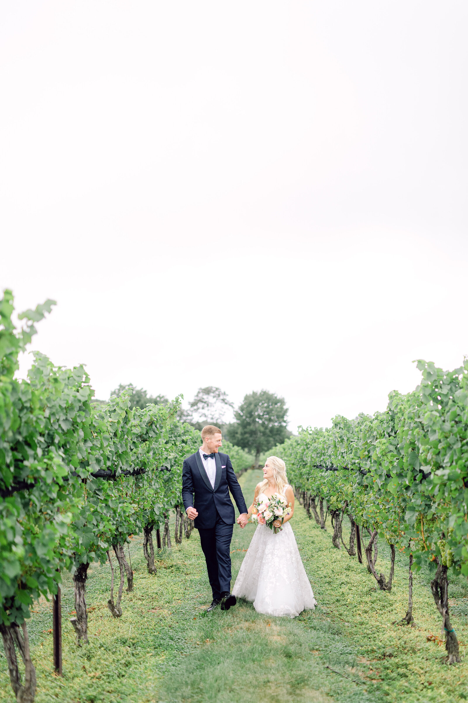 jonathan_edwards_winery_stonington_connecticut_garden_wedding_36
