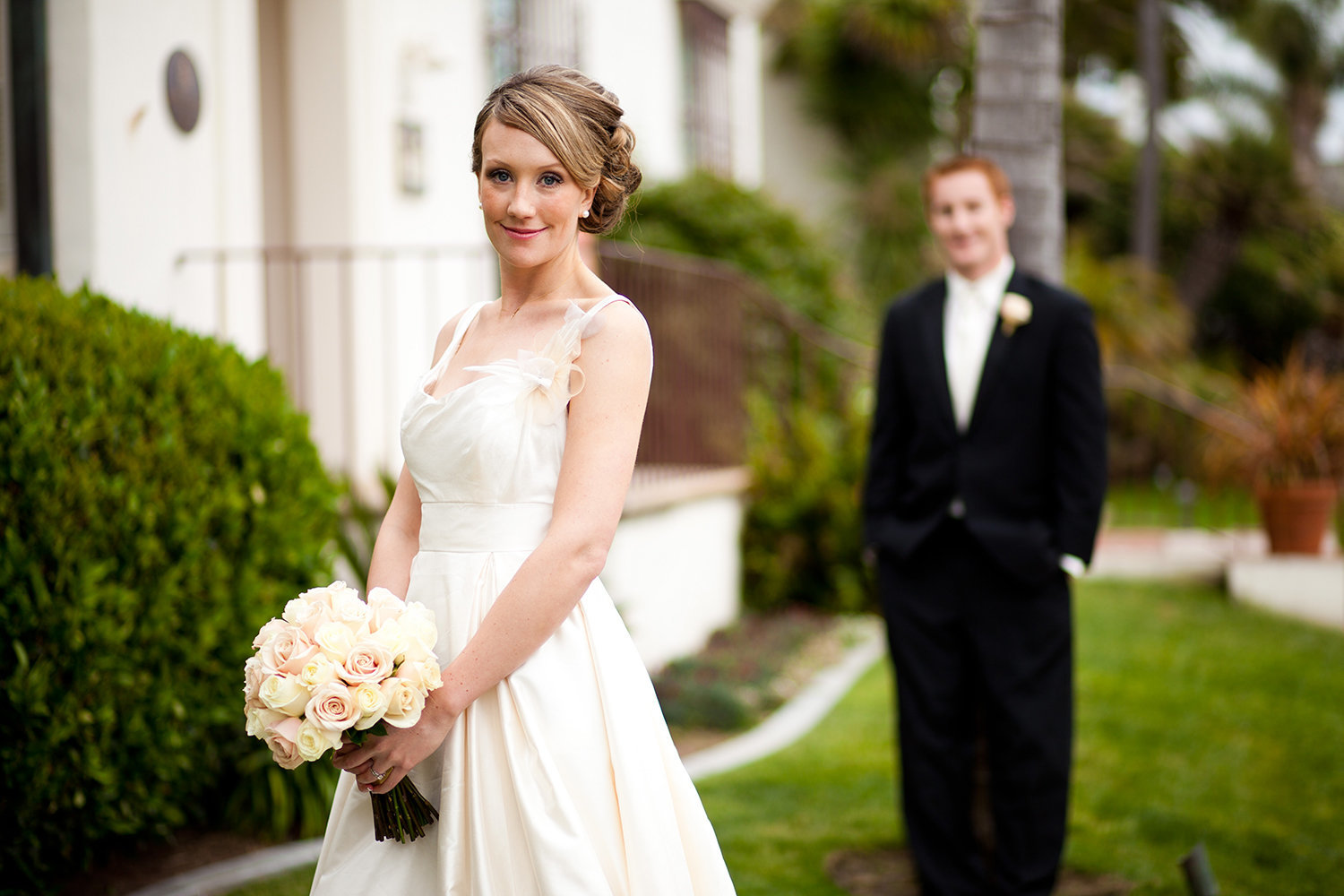 awesome bride and groom shot at darlington house