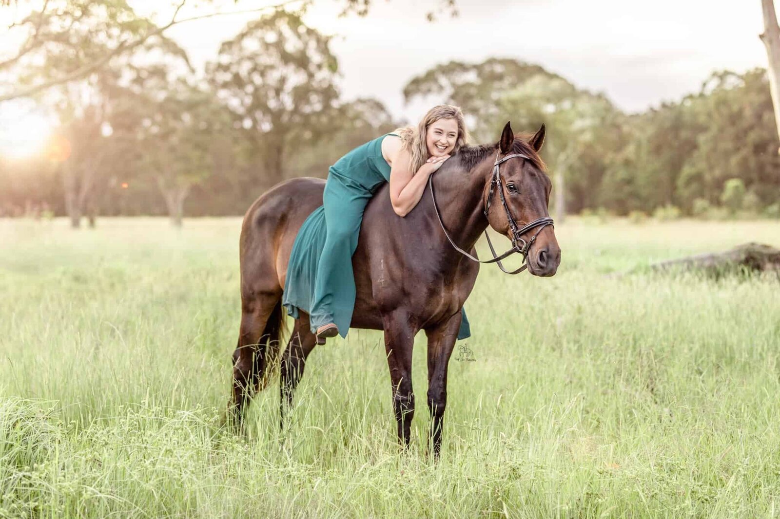 (44) Fun equestrian photoshoot in Sydney