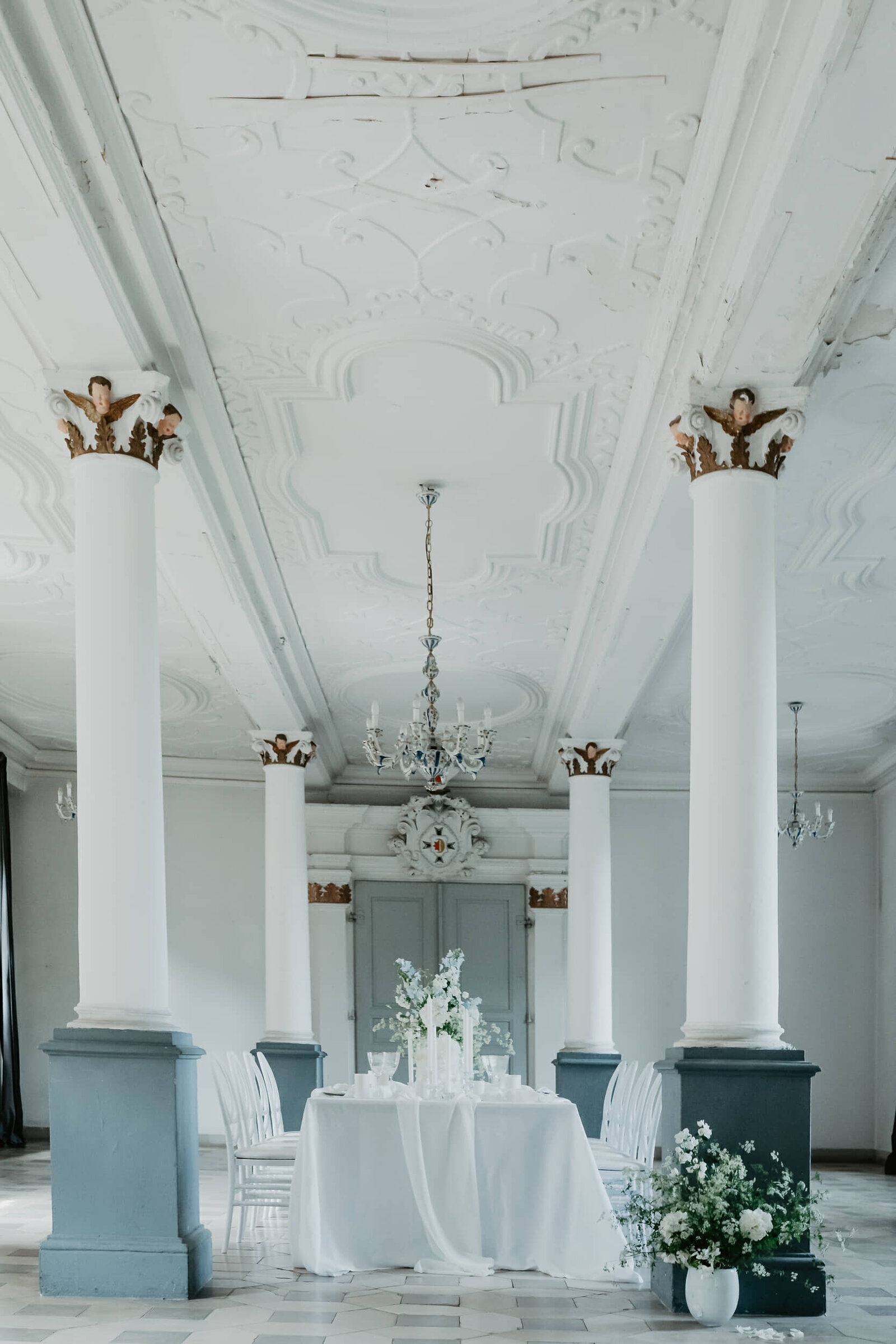 Destination Wedding in Germany wedding inspiration "Poetry of clouds" at Schloss Virnsberg - by wedding photographer SELENE ADORES-322