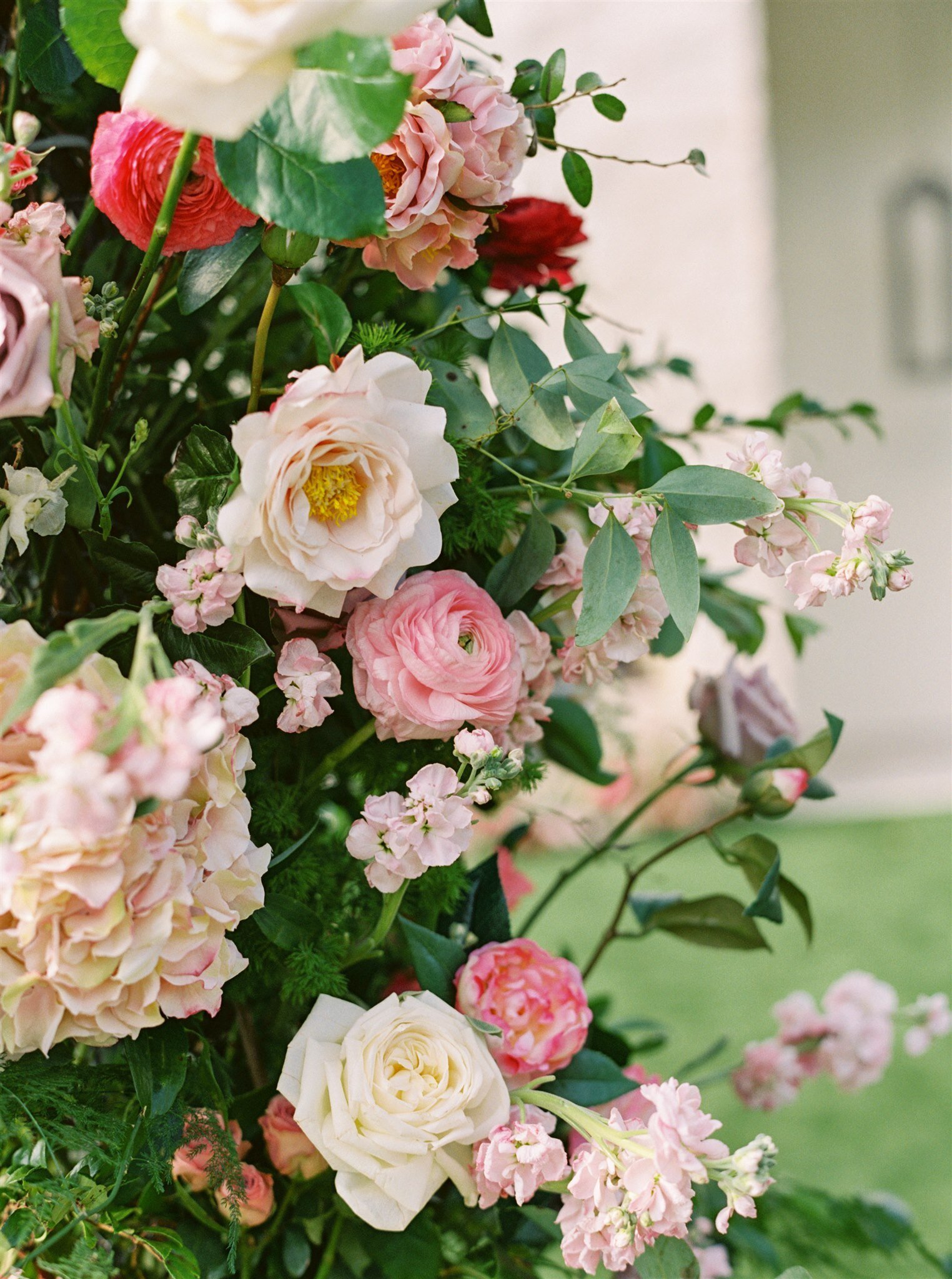 Dallas-Fort Worth - Wedding Planner & Florist - Vella Nest Floral