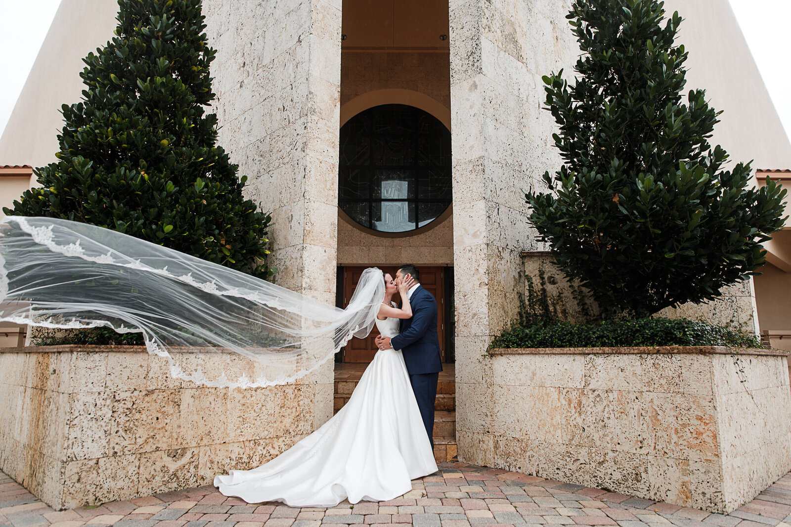 Spanish-Monastery-Wedding-Miami-Photographer-42