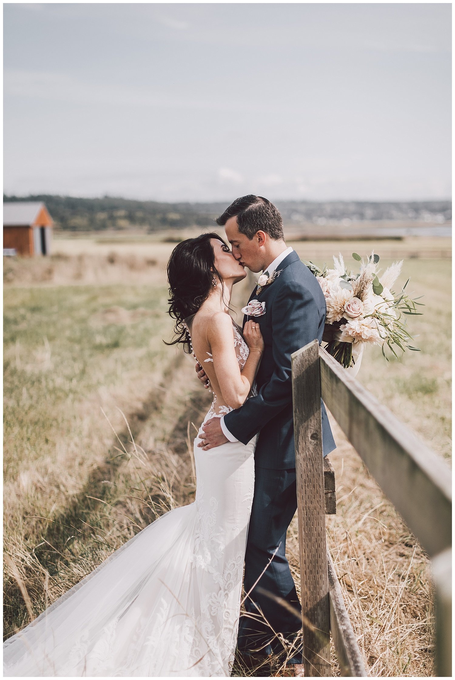 crockett-farm-wedding-whidbey-island-luma-weddings_0016
