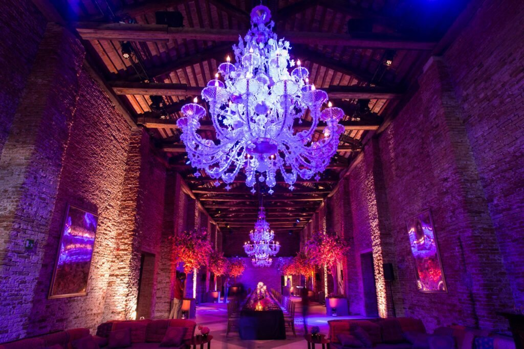 Birthday-weekend-Venice-Cipriani-chandelier-53-1024x683