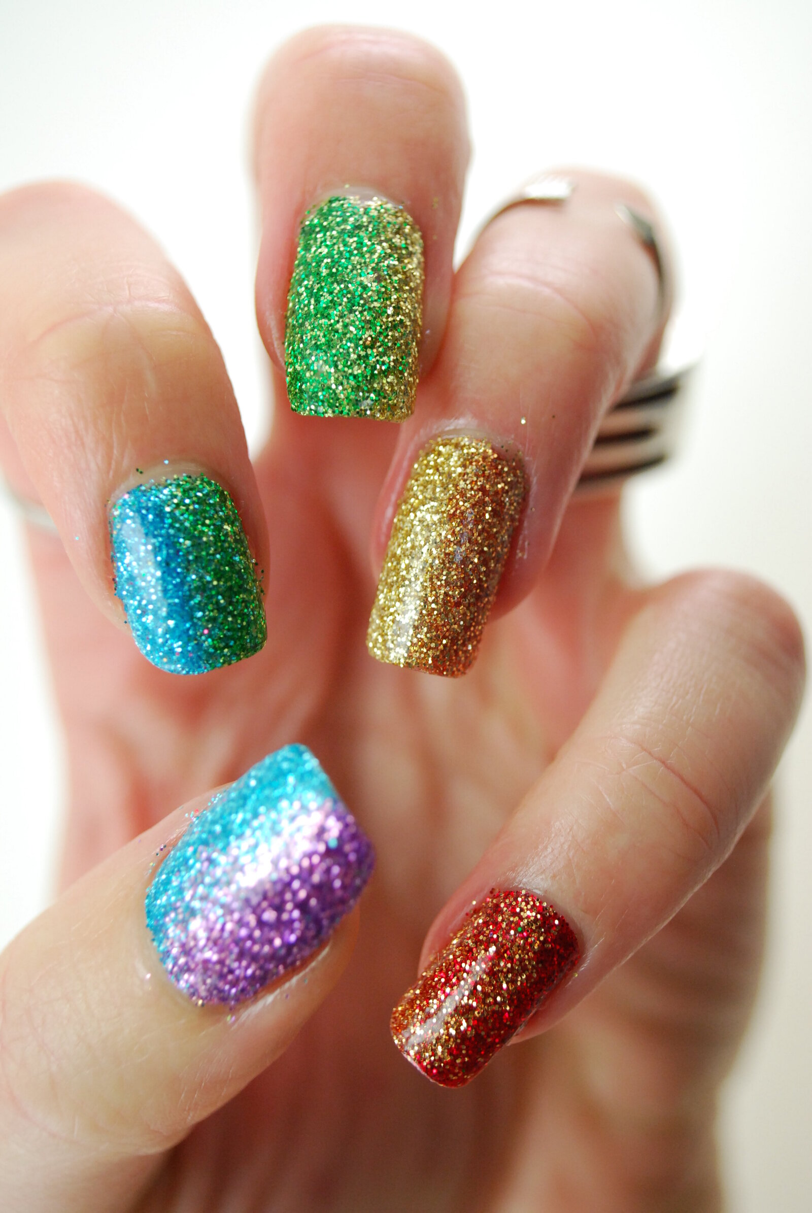 Rainbow Glitter Nails 002