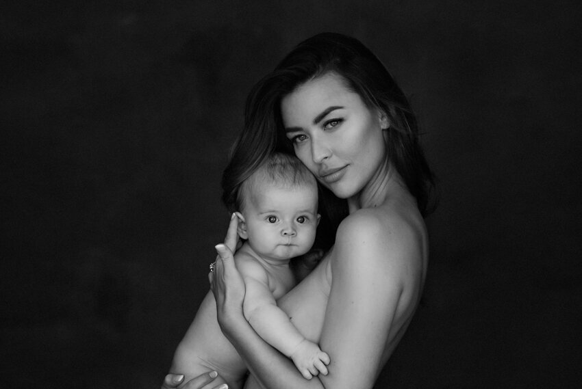 Motherhood Photography Online course by Lola Melani-1