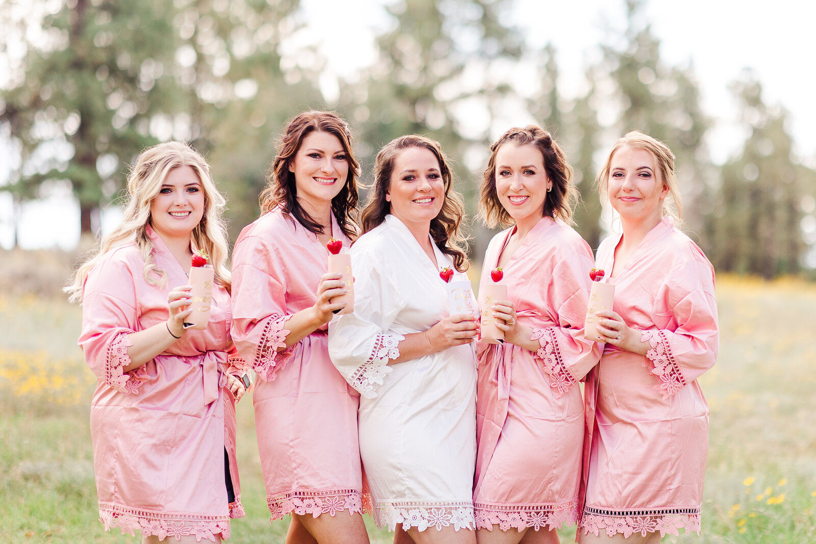 bridesmaids with champagne glasses