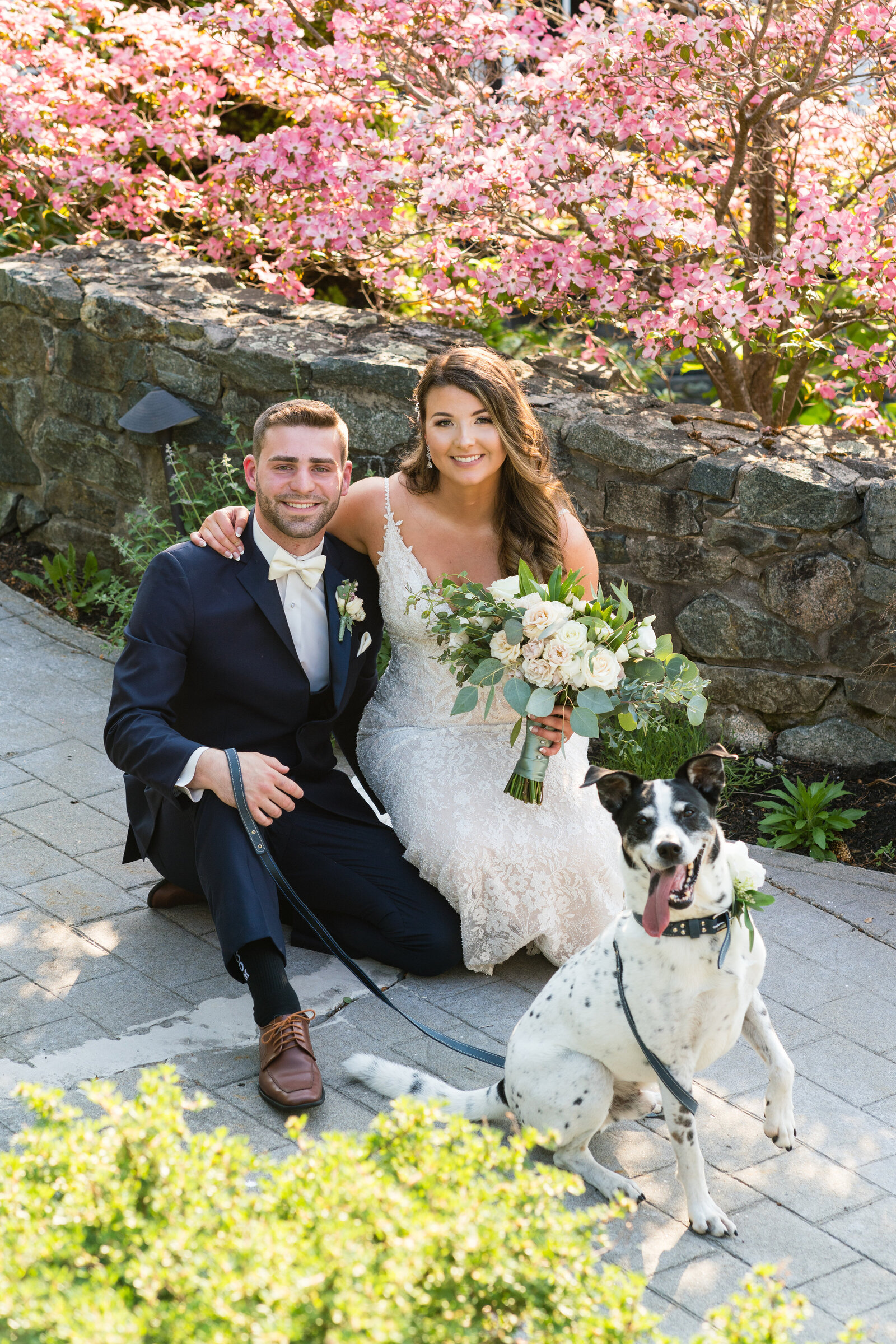 couple poses with happy dog at red lion inn