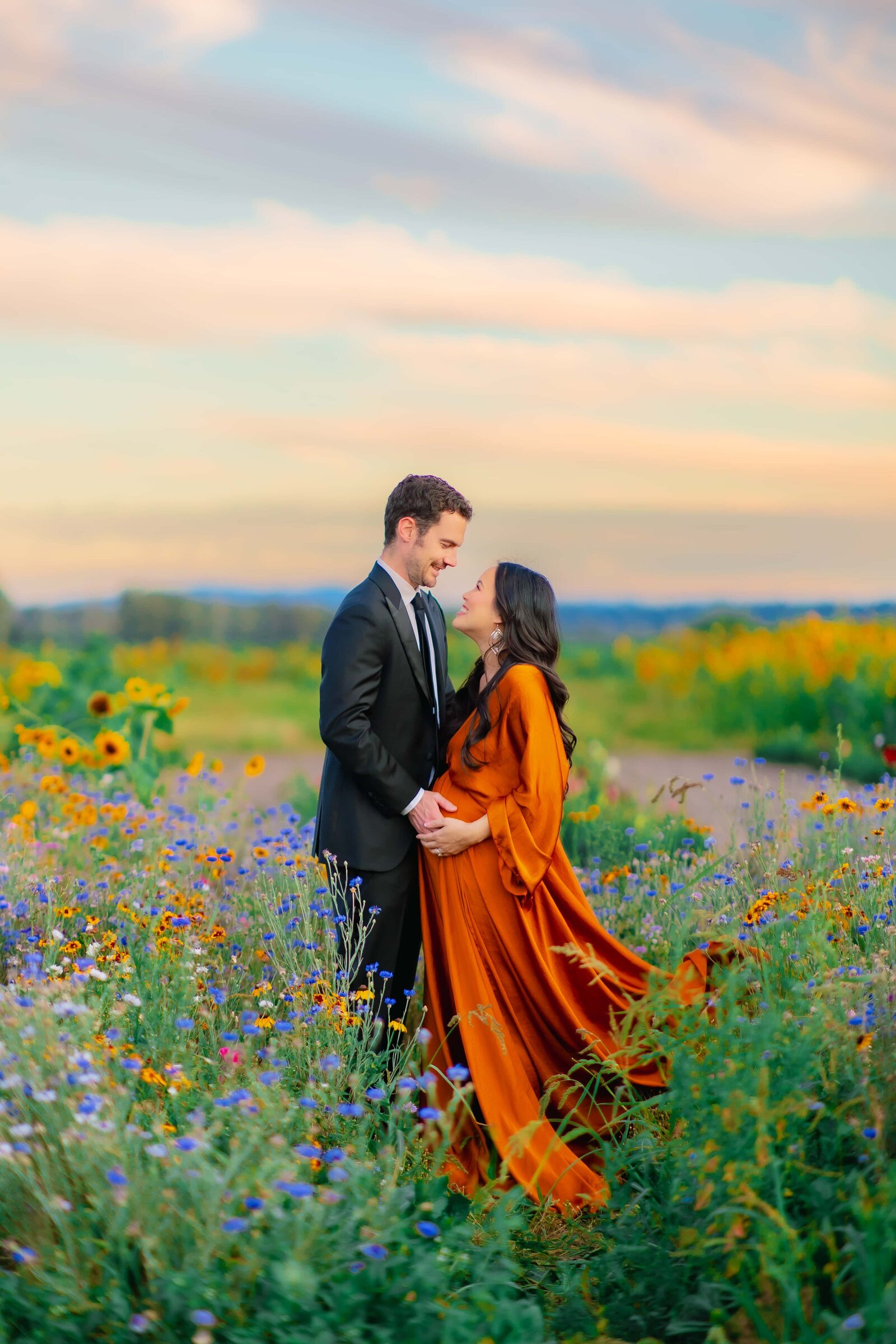 Woodinville Maternity Wildflower Session
