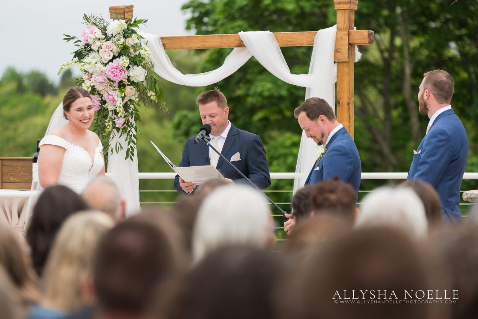 Wedding-at-River-Club-of-Mequon-612