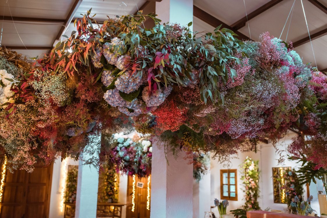 floral-wedding-inspiration-spain-ez-occasions-11