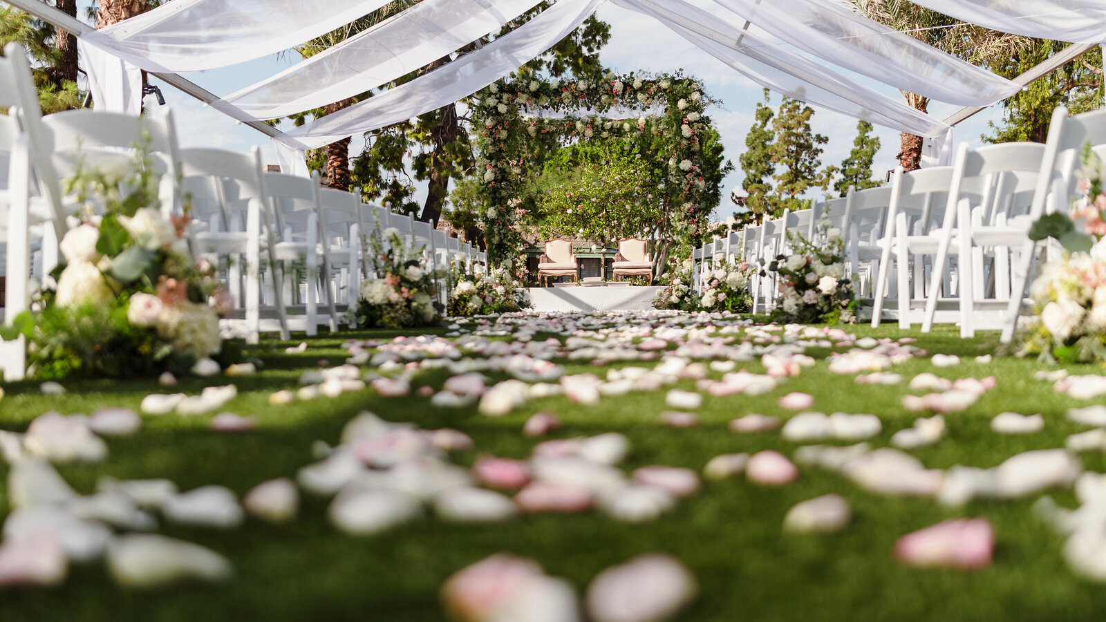Your Event Florist - Scottsdale Wedding Florist-23