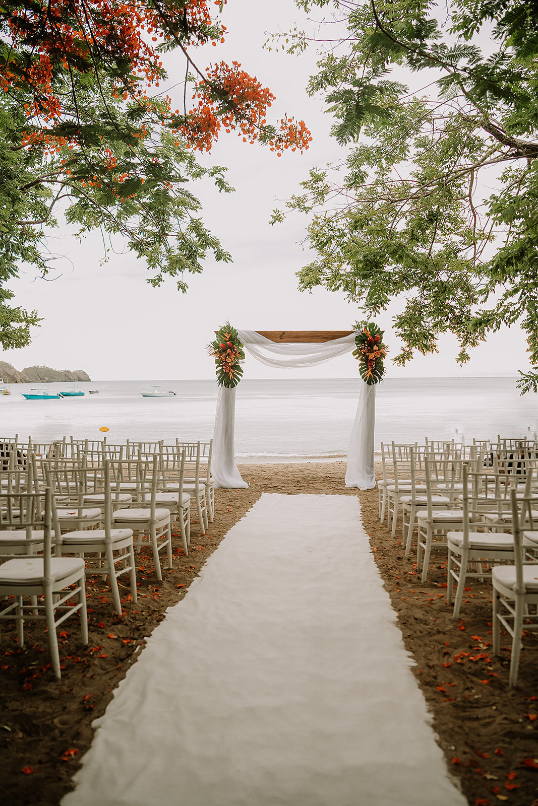 Jenn and Dan Costa Rica Destination Wedding_DWD Travel_Lucas Weddings 2