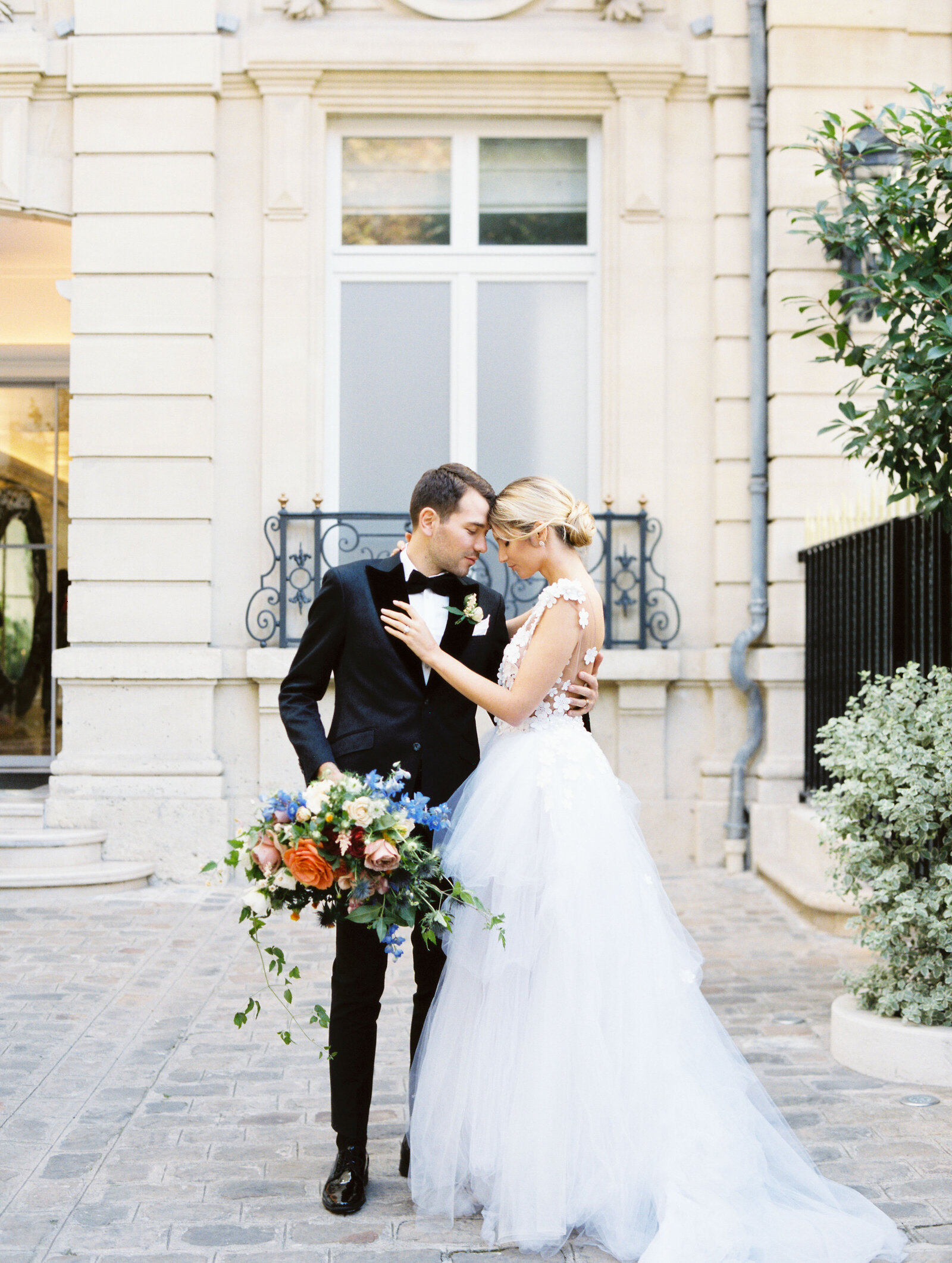 Hotel Le Marois Parisian Chateaux Luxury Wedding Inspiration-32