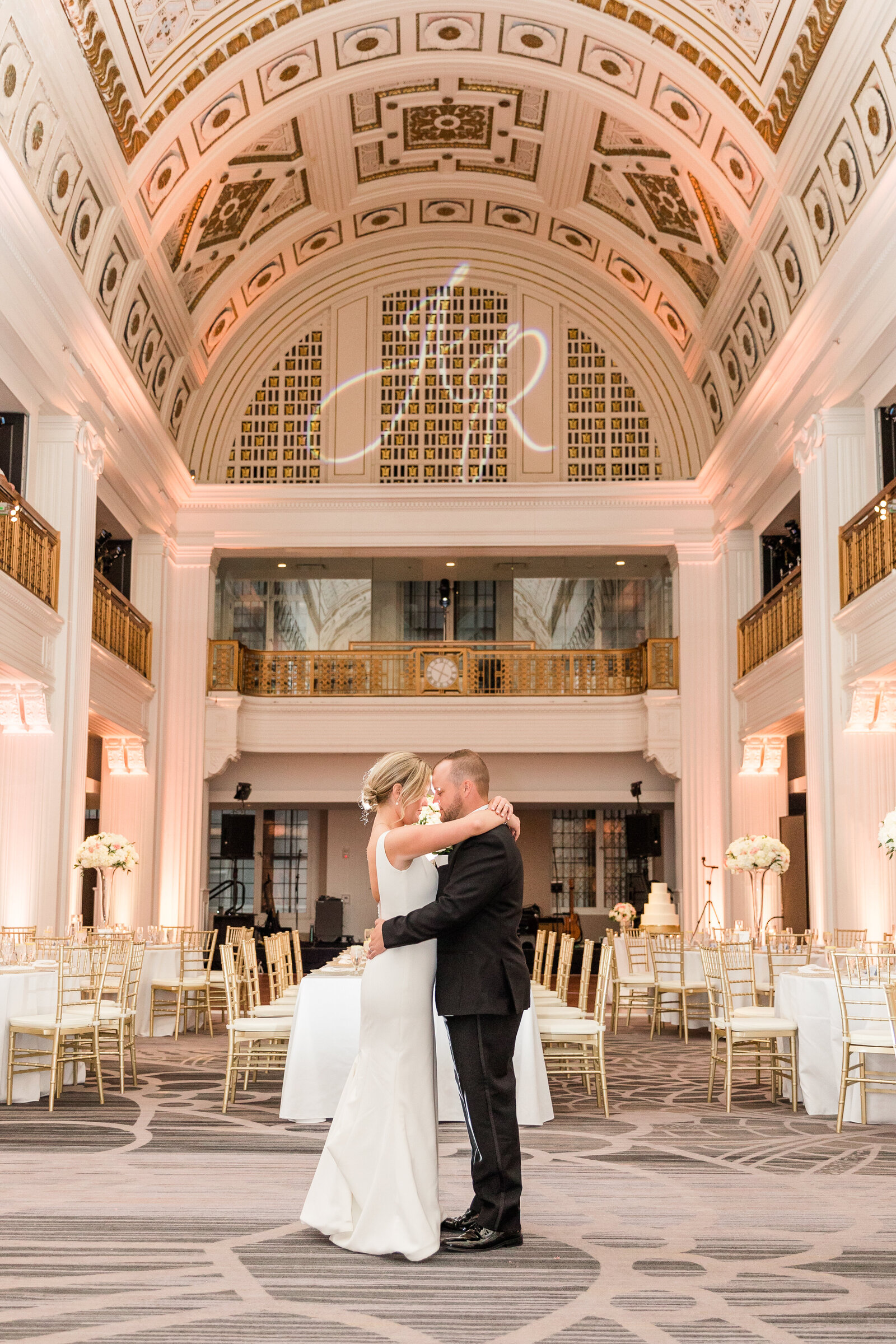 Cincinnati Wedding Photographer _ Shelby Street Studios _  The Renaissance Hotel by Marriott Downtown Cincinnati