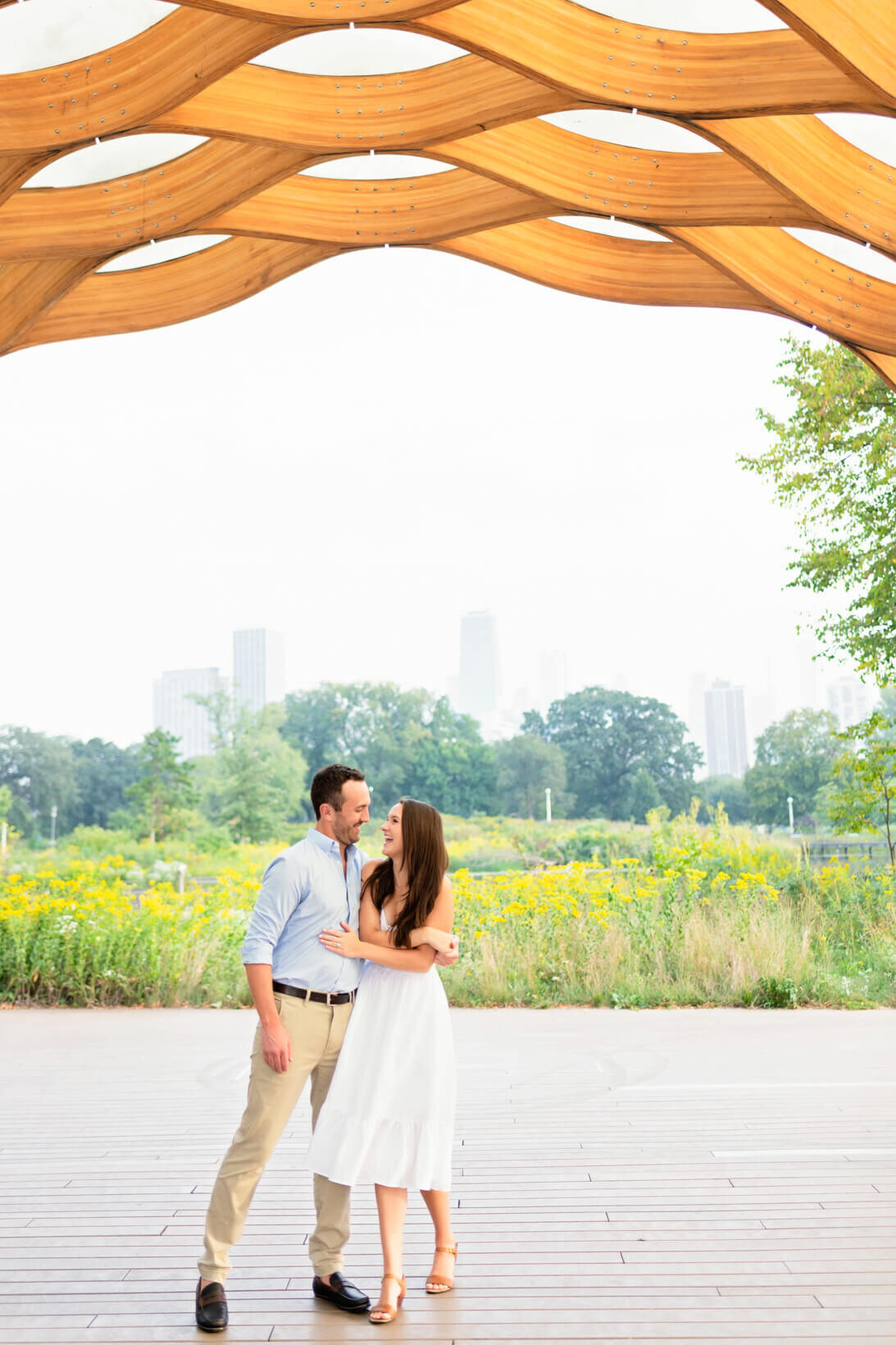 Downtown-Chicago-Engagement-Photos-56