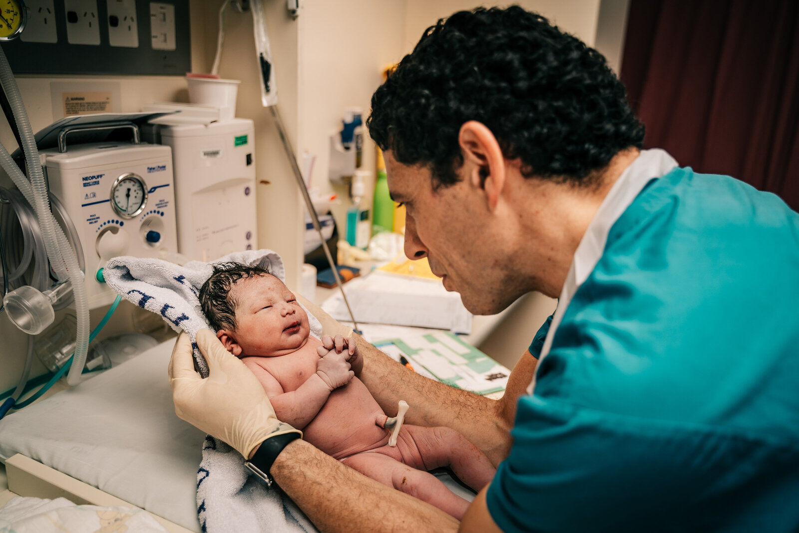 Tauranga-photography-birth-hospital-babygirl-151-2