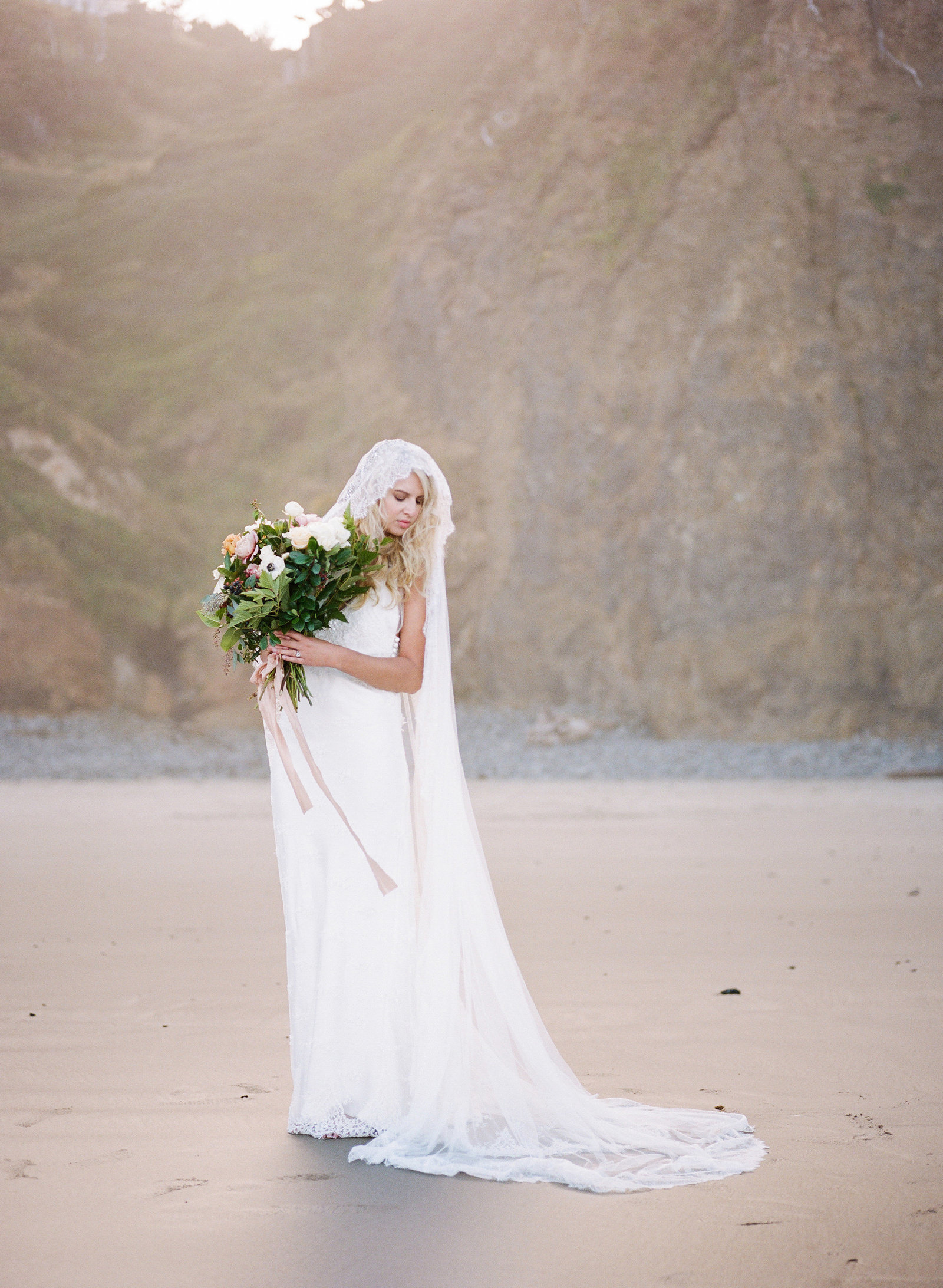 Galatea_romantic_beach_oregon_coast_wedding_dress_JoanneFlemingDesign15