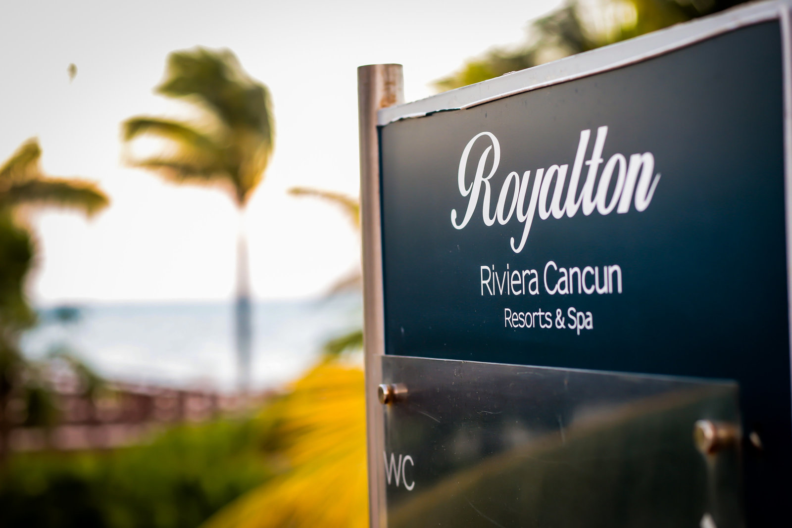 Royalton-rivera-cancun-wedding-405-brides-photographer