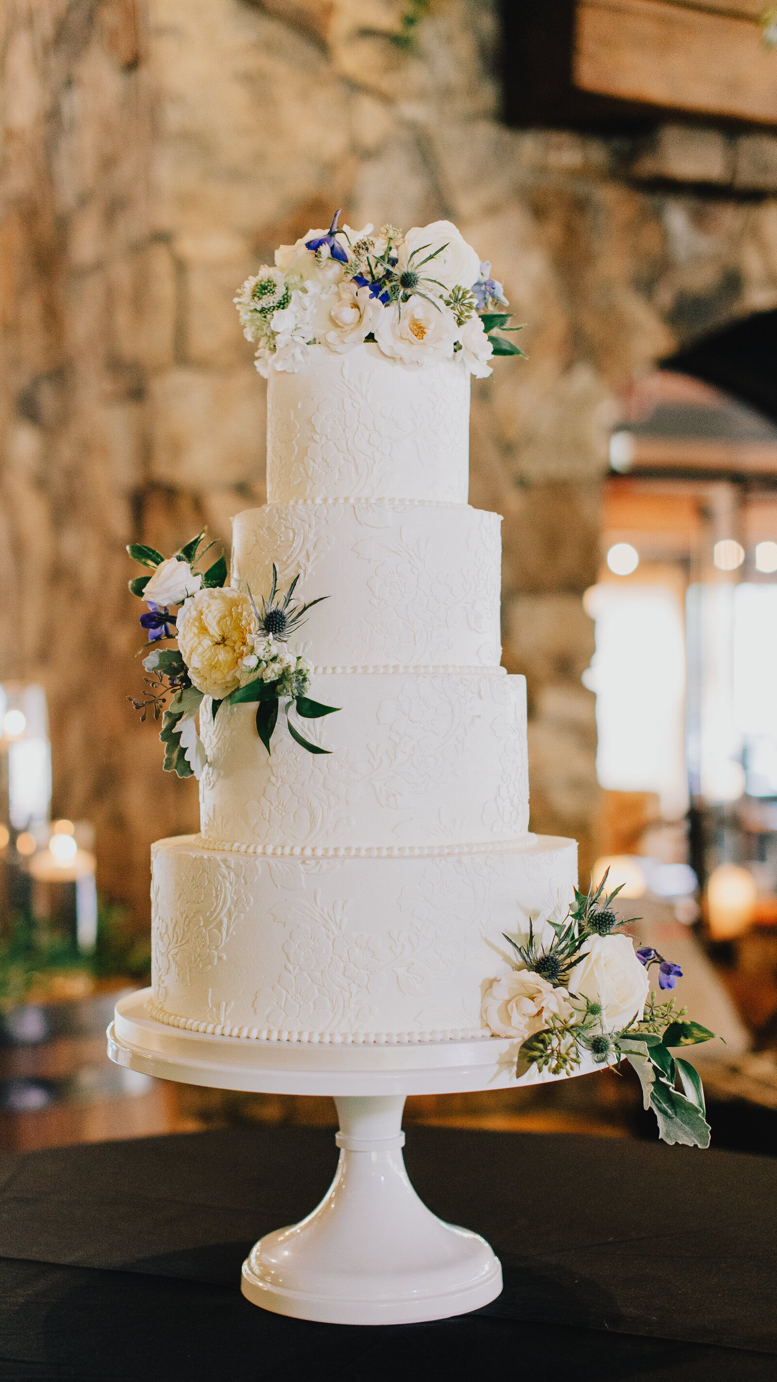 Elegant-Wedding-Cake-Ashley-Cakes-22